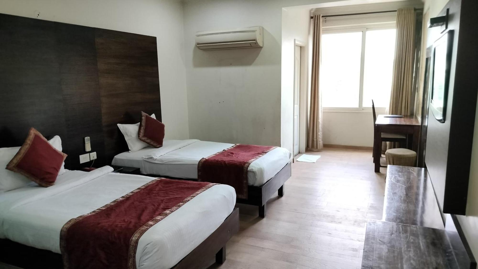 66 Residencey Hotel 3*