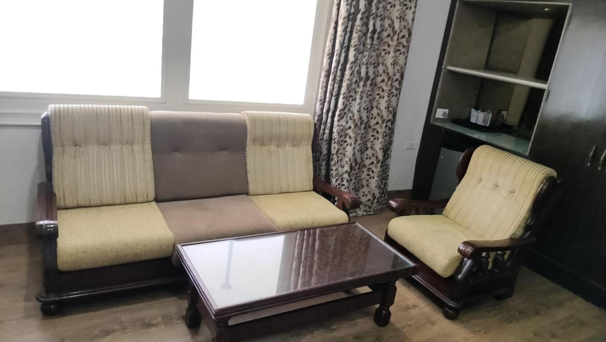 66 Residencey Hotel 3*