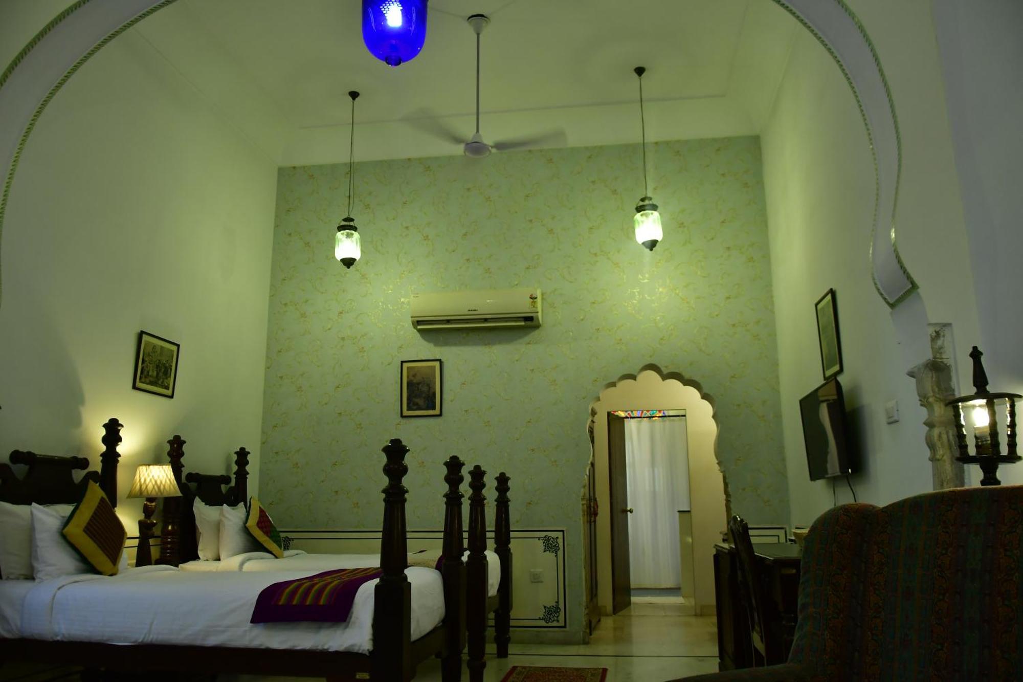 Hotel Khandela Haveli - A Boutique Heritage Jaipur
