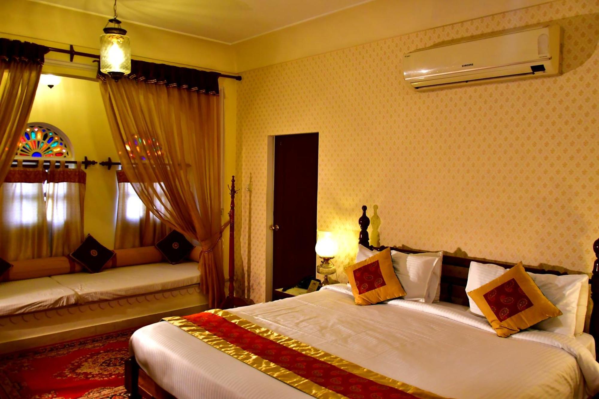 Hotel Khandela Haveli - A Boutique Heritage