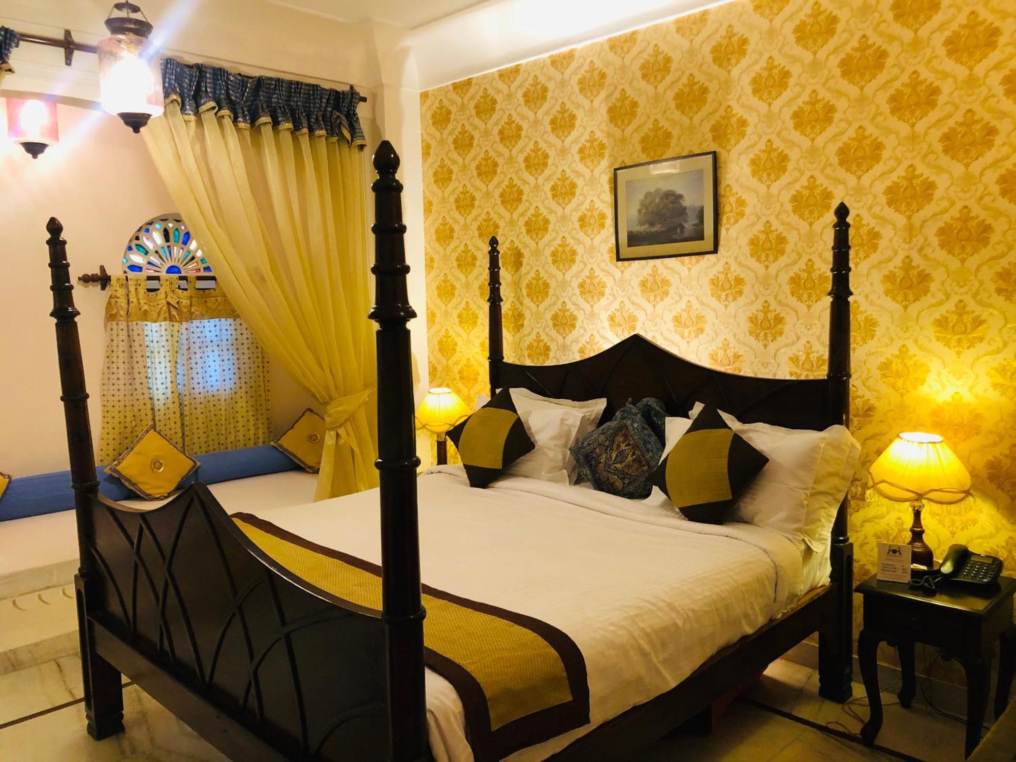 Hotel Khandela Haveli - A Boutique Heritage
