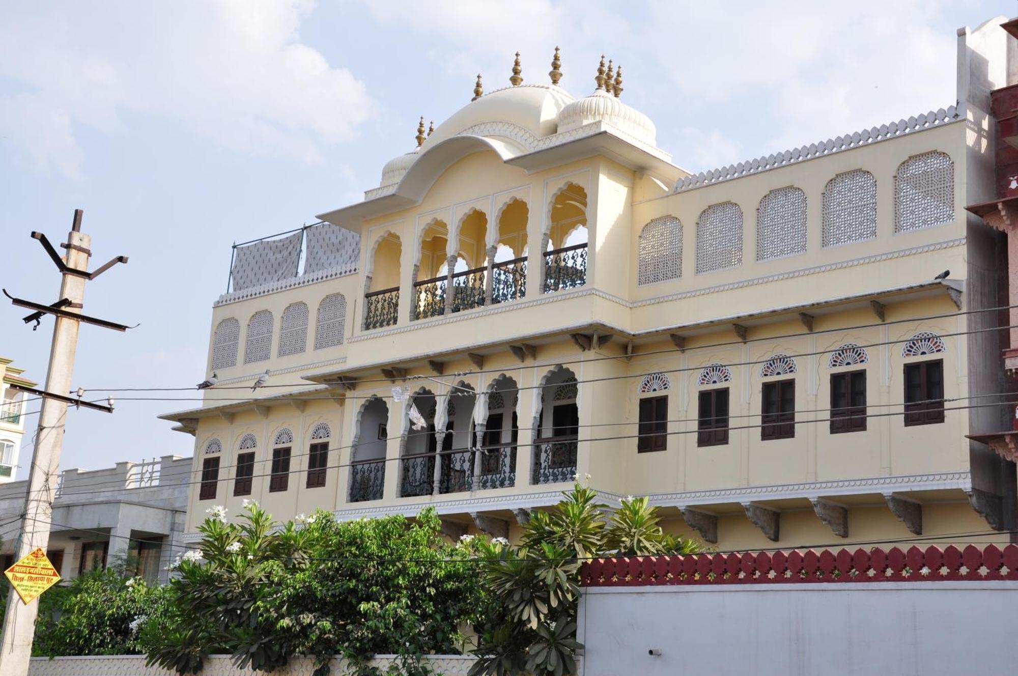 Hotel Khandela Haveli - A Boutique Heritage
