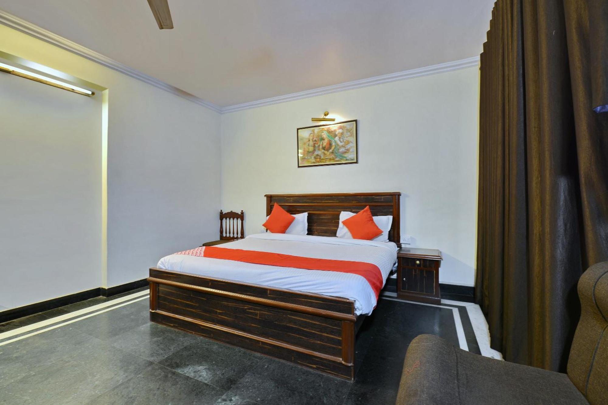 Kohinoor Hotel