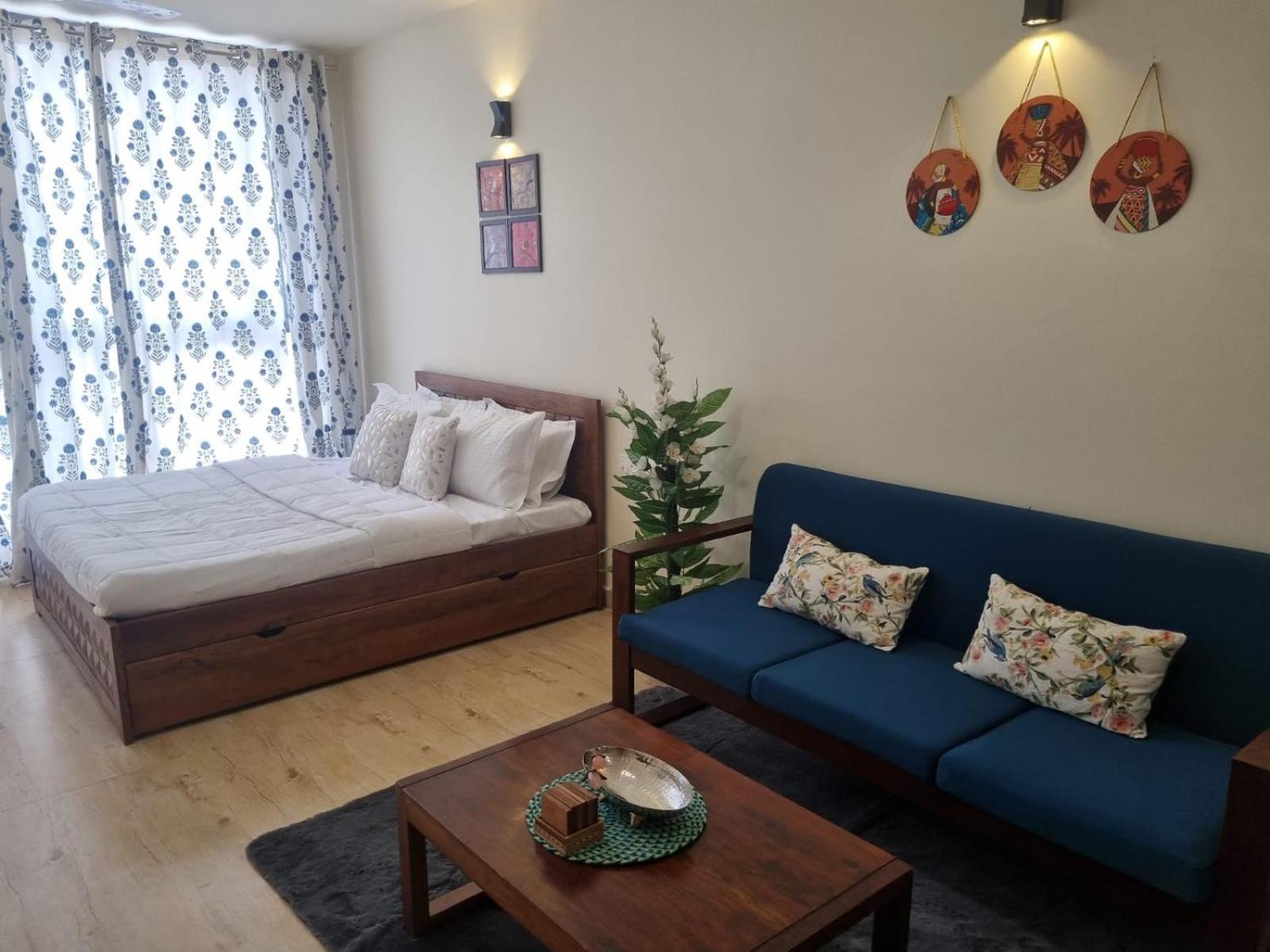 By The Golden Leaf Apartment Jaipur
