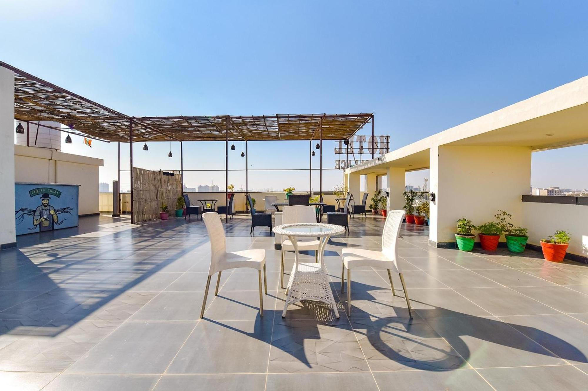 Hotel Fabhotel Cm Palace Jaipur