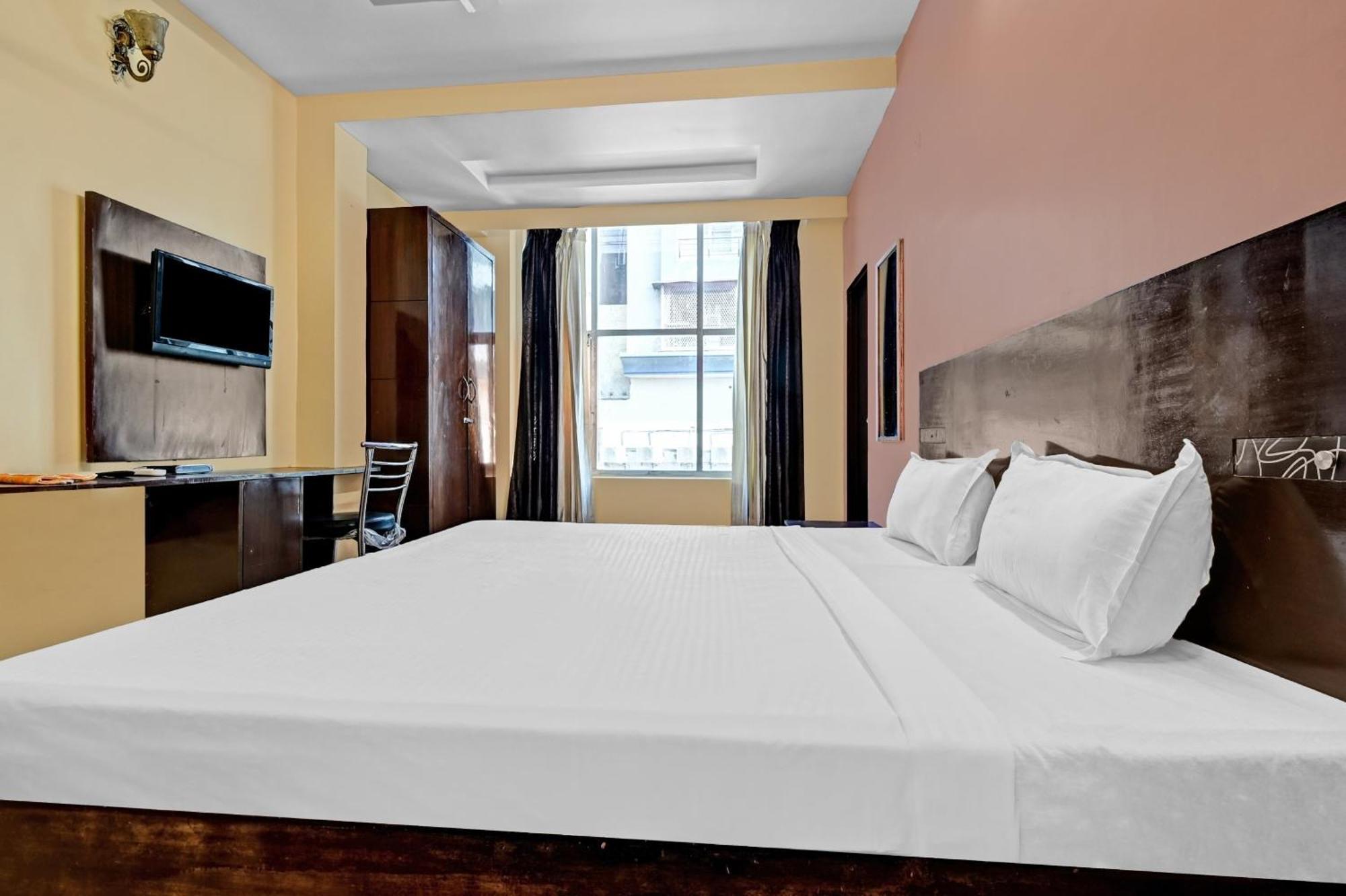 Hotel Collection O Bharat Palace 4*