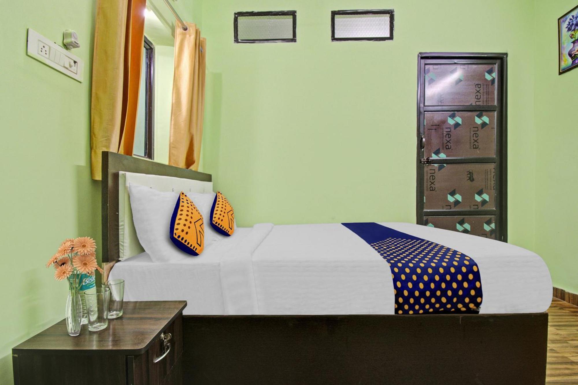 O Roshan Hotel