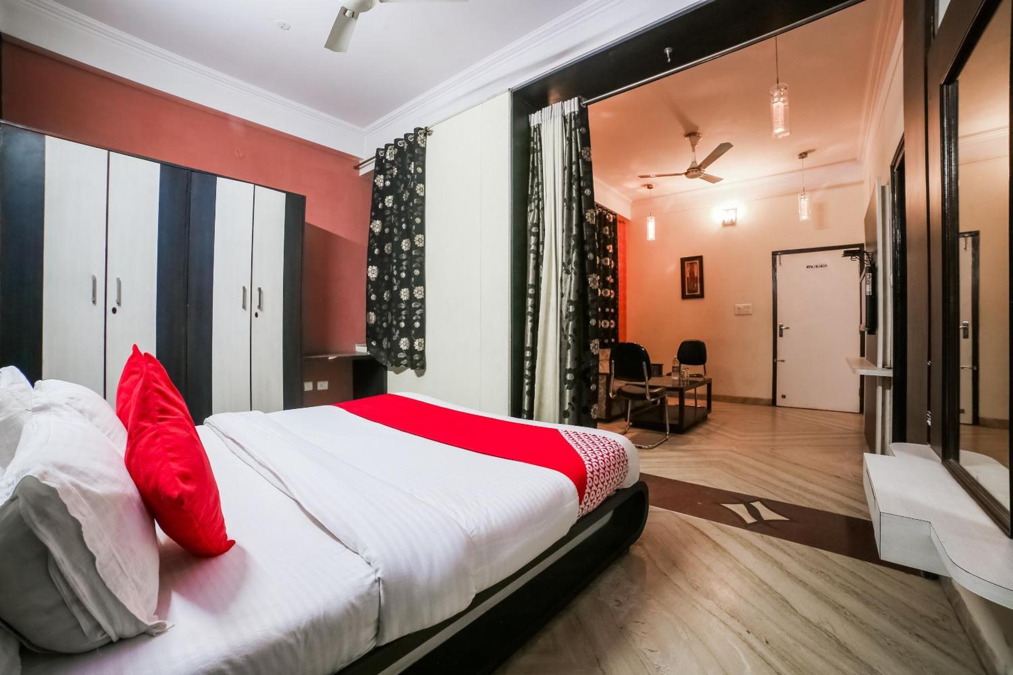 Capital O The Royal Palace Hotel 3*