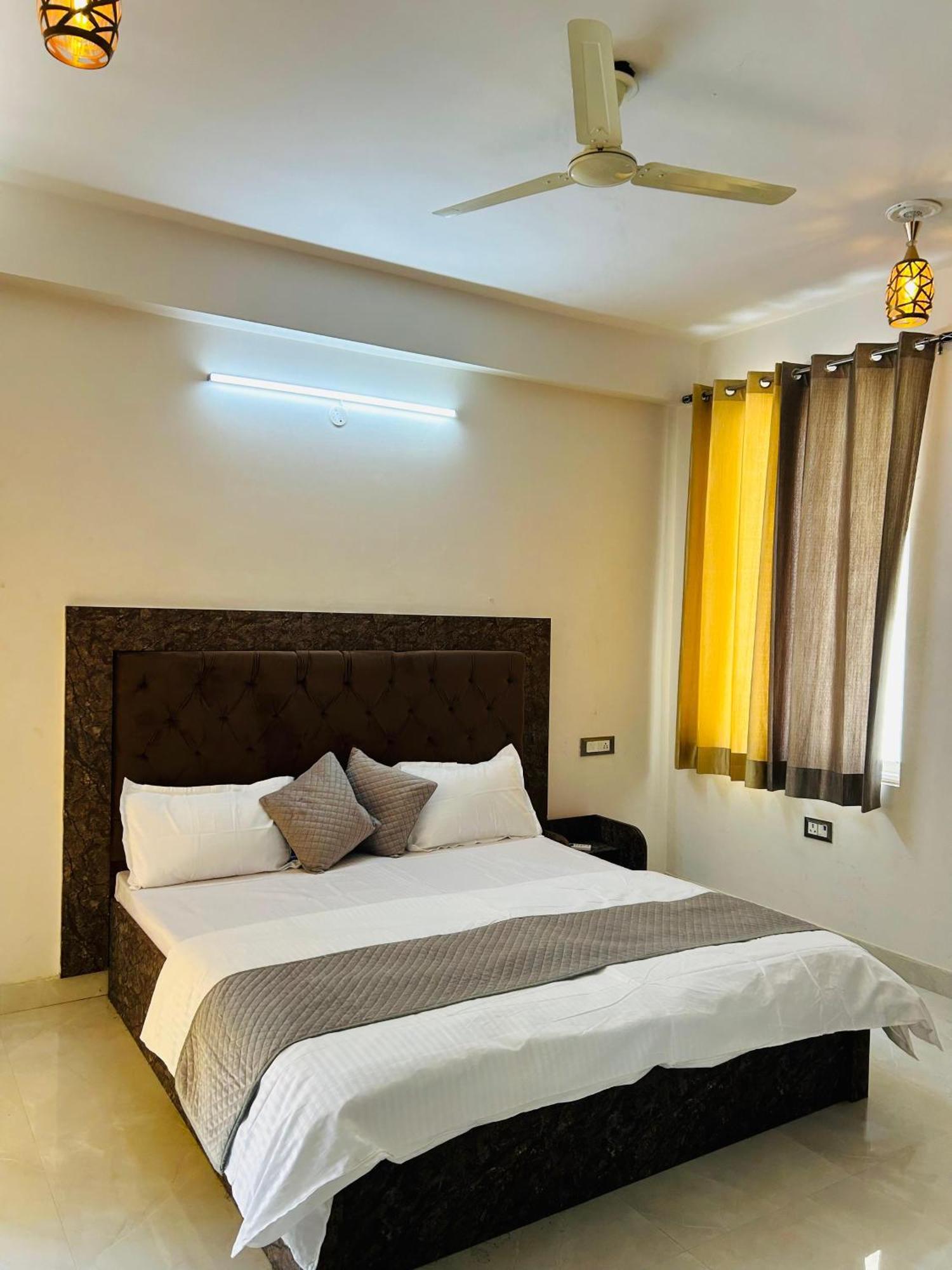 Lux 3bhk Fully Furnished With Amenities Apartment Jaipur