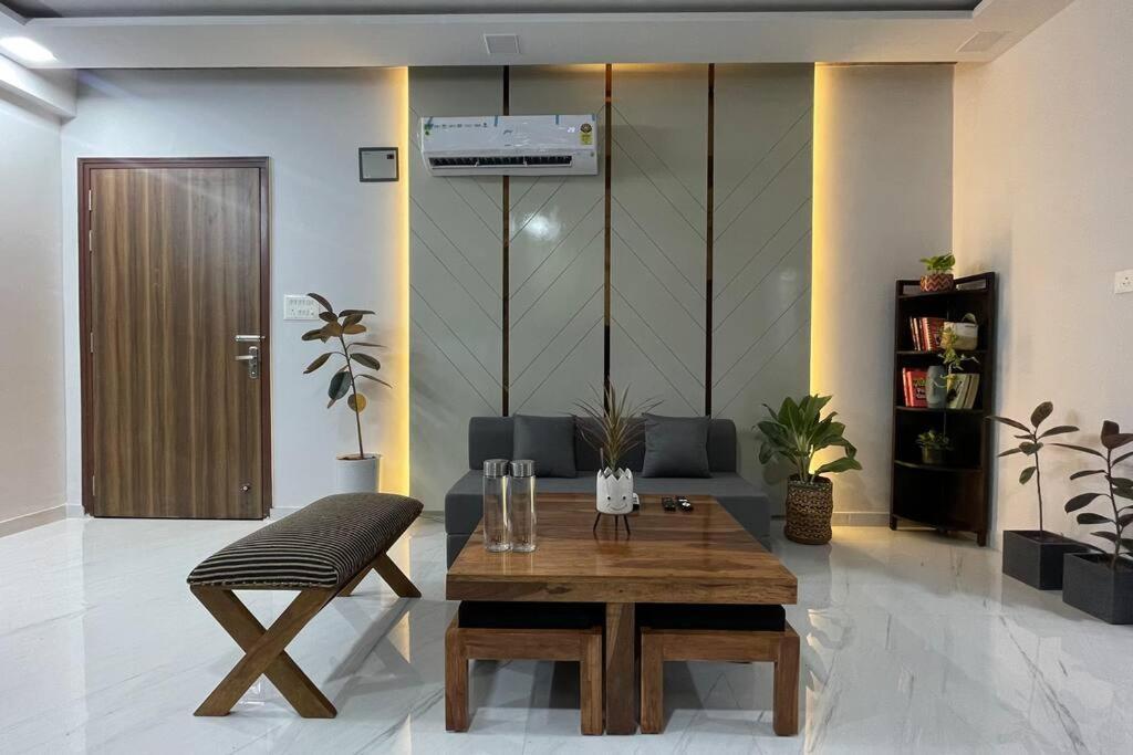 Guru's Ghar * Jaipur