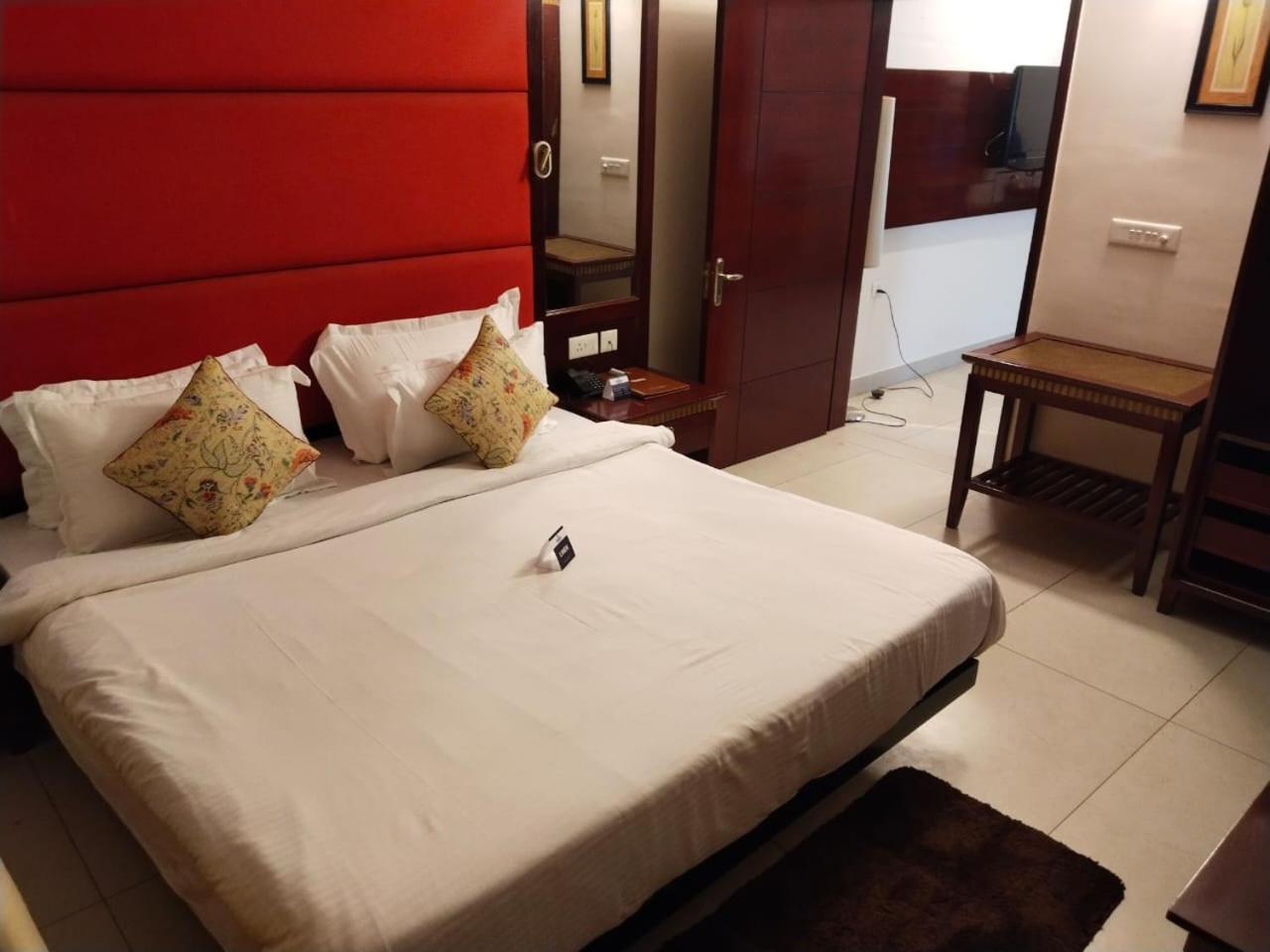 Crestmont Ashapurna Jaipur, Banipark Jaipur