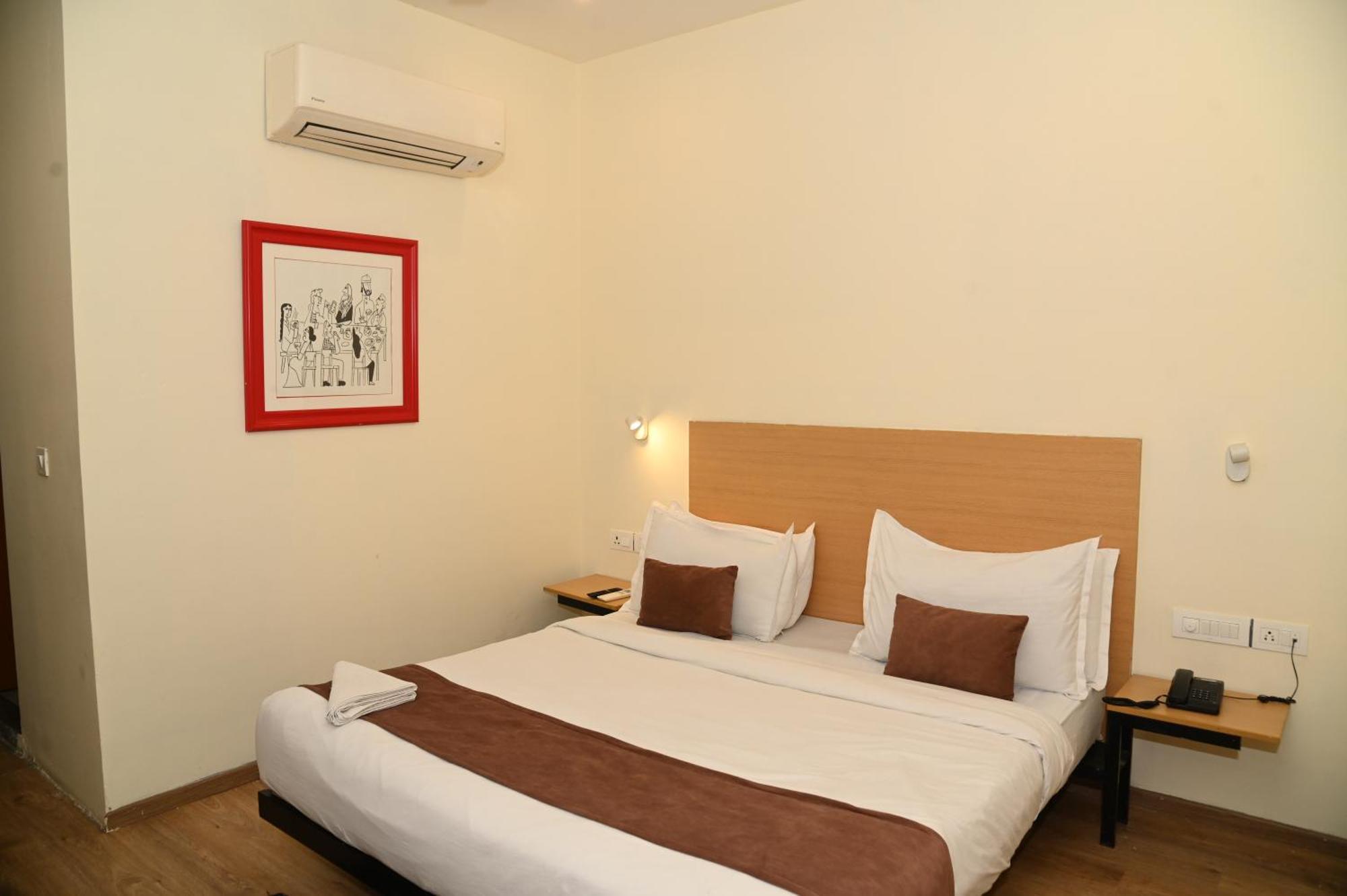 Kg Estate Hotel Jaipur