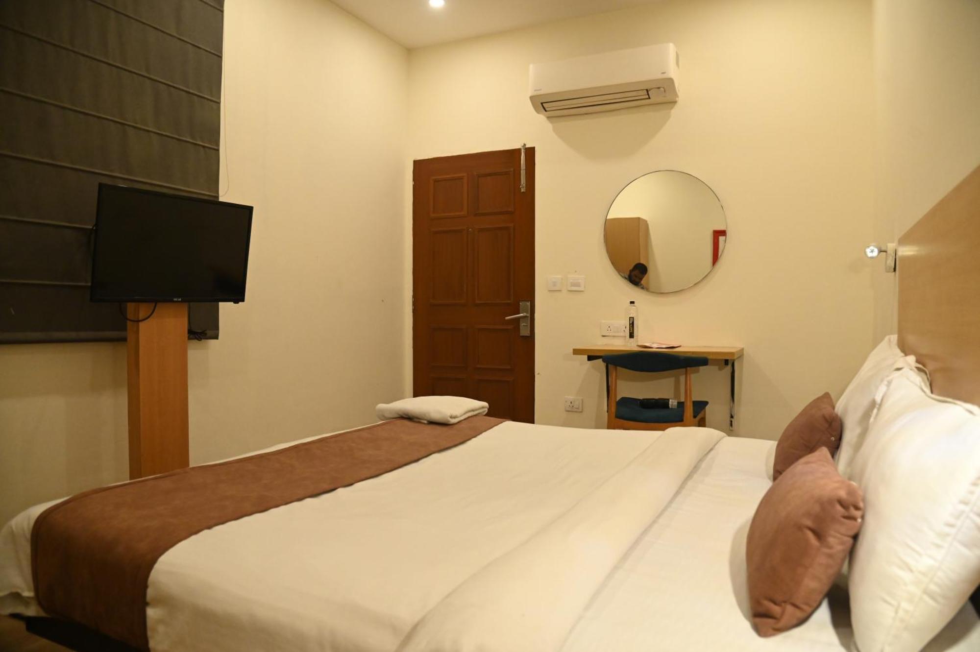 Hotel Kg Estate 3*