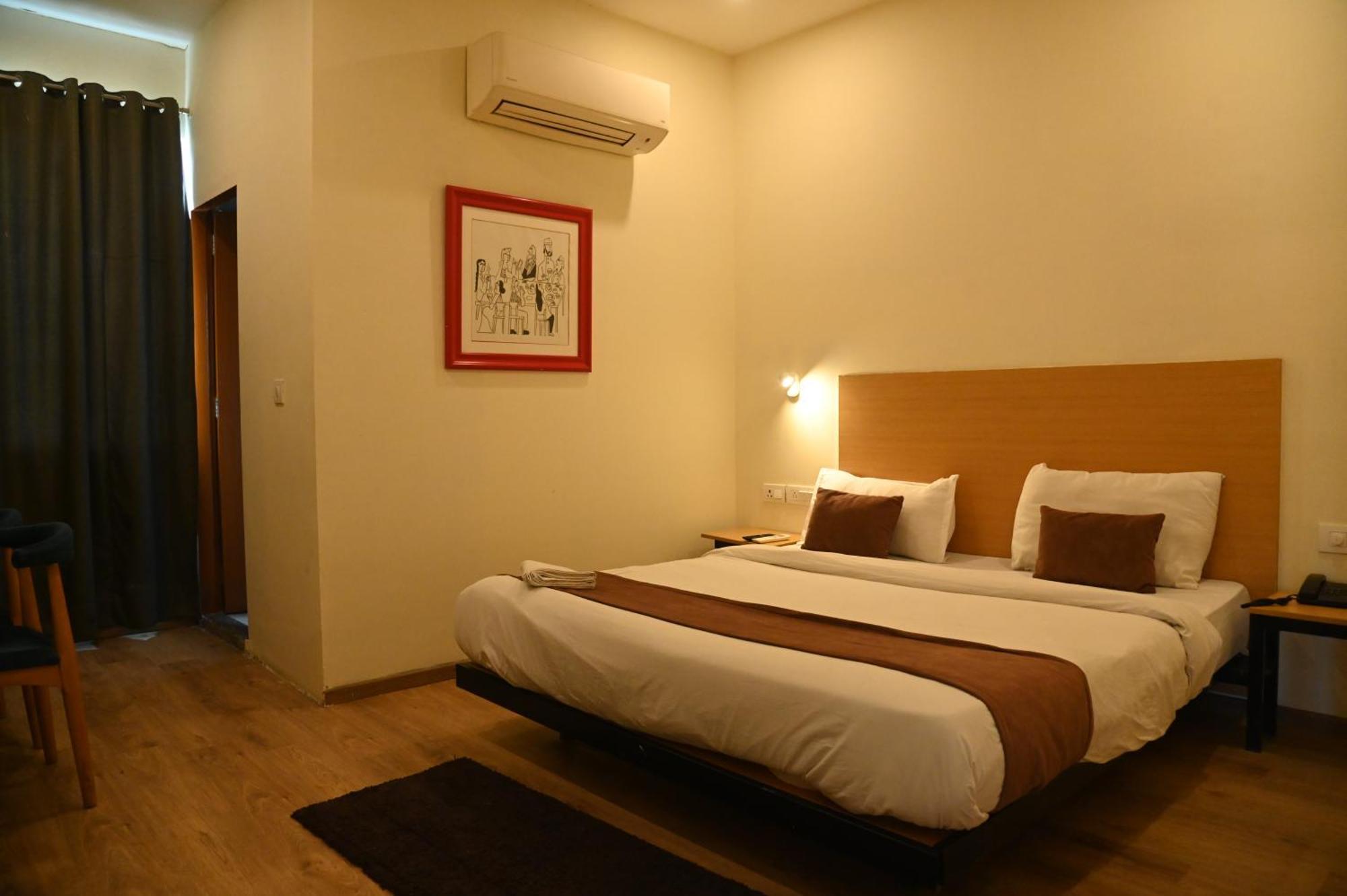 Kg Estate Hotel Jaipur