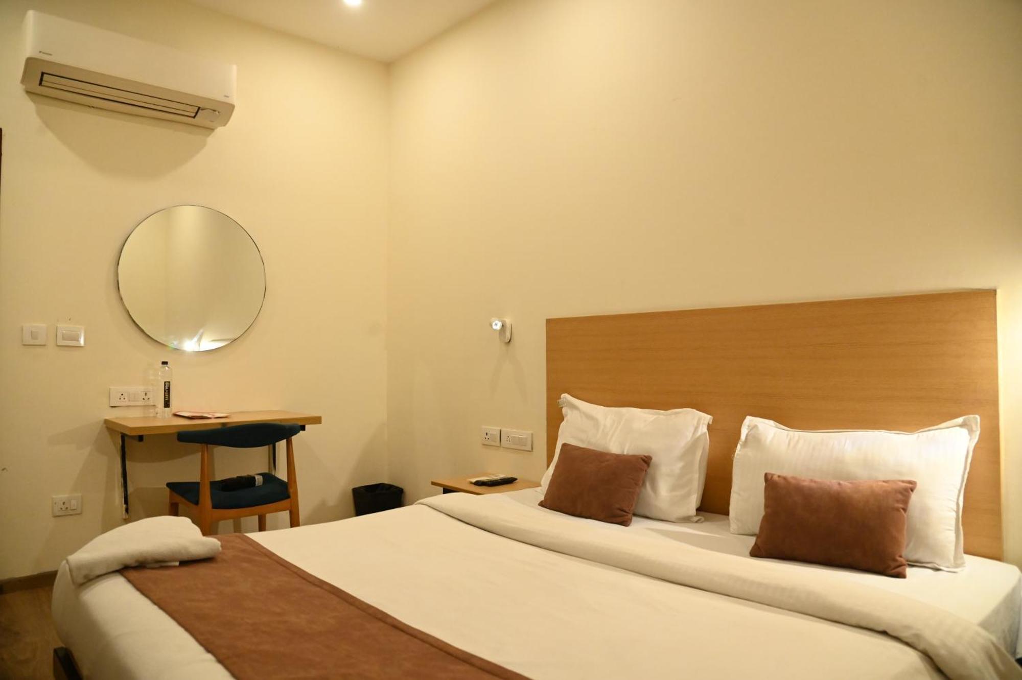 Kg Estate Hotel