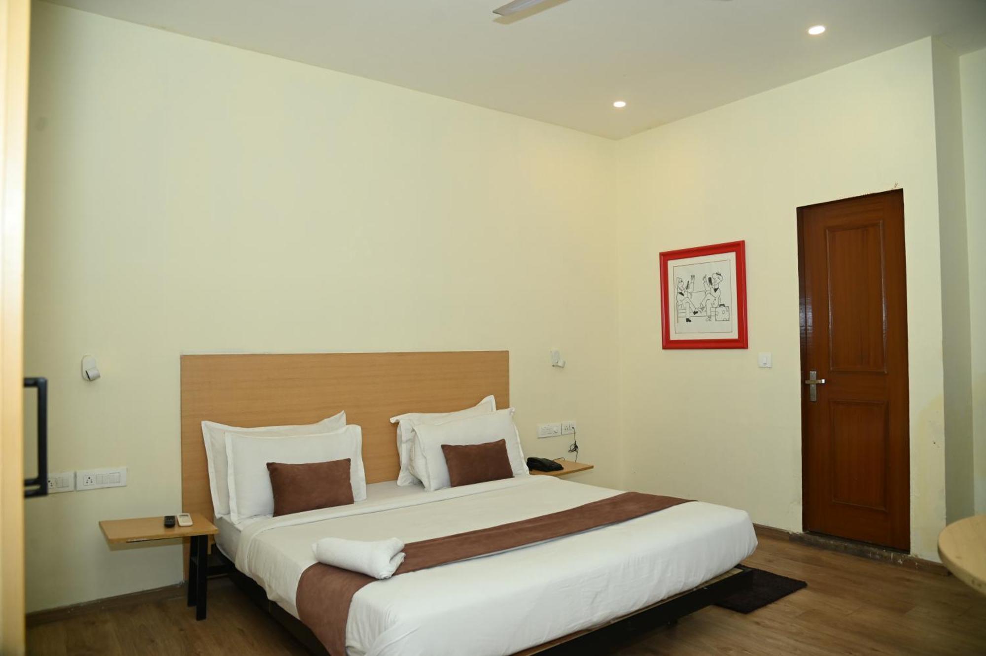 Kg Estate Hotel