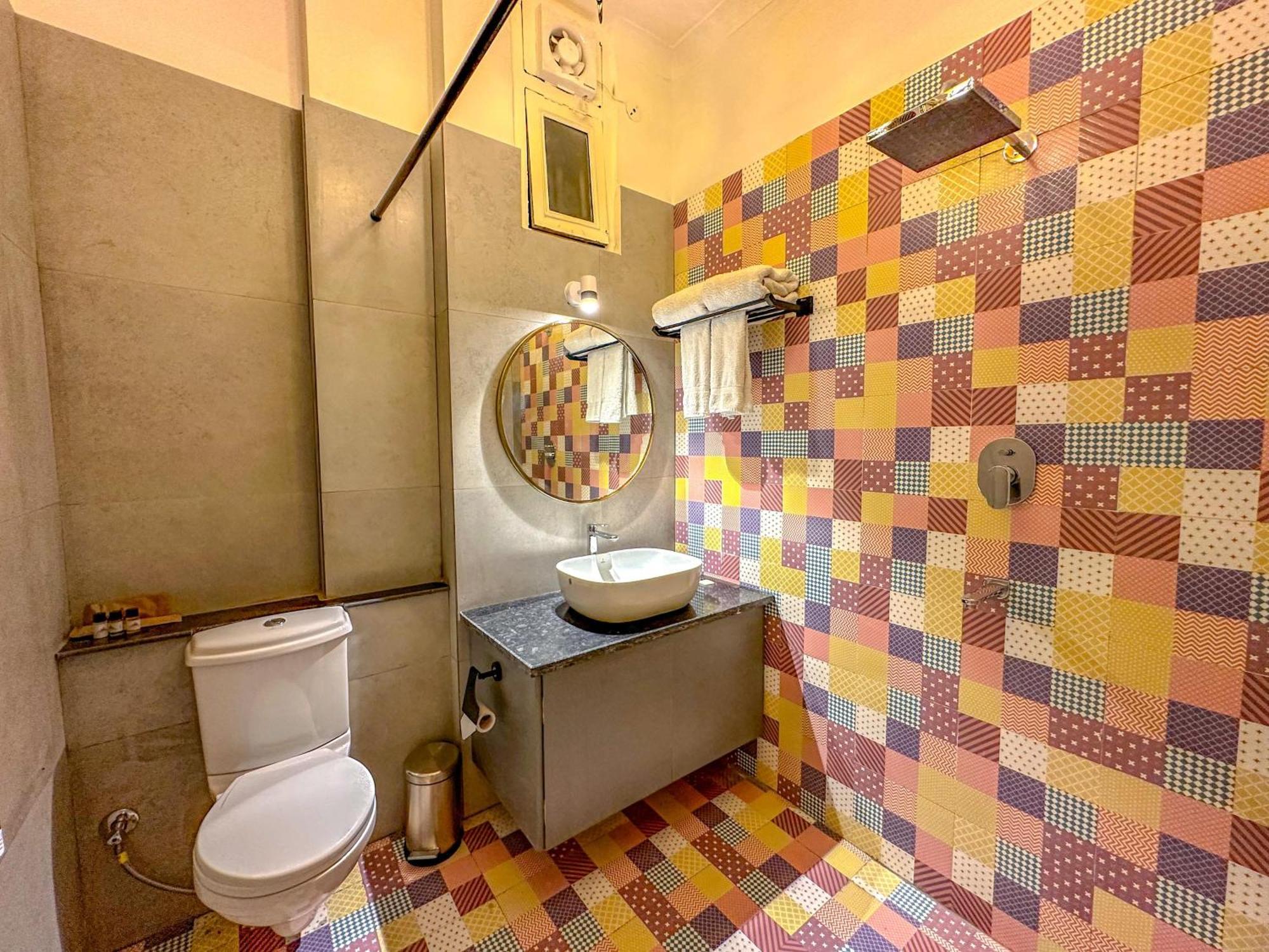 Dyore House By Bharat Mahal Palace Hotel 4*