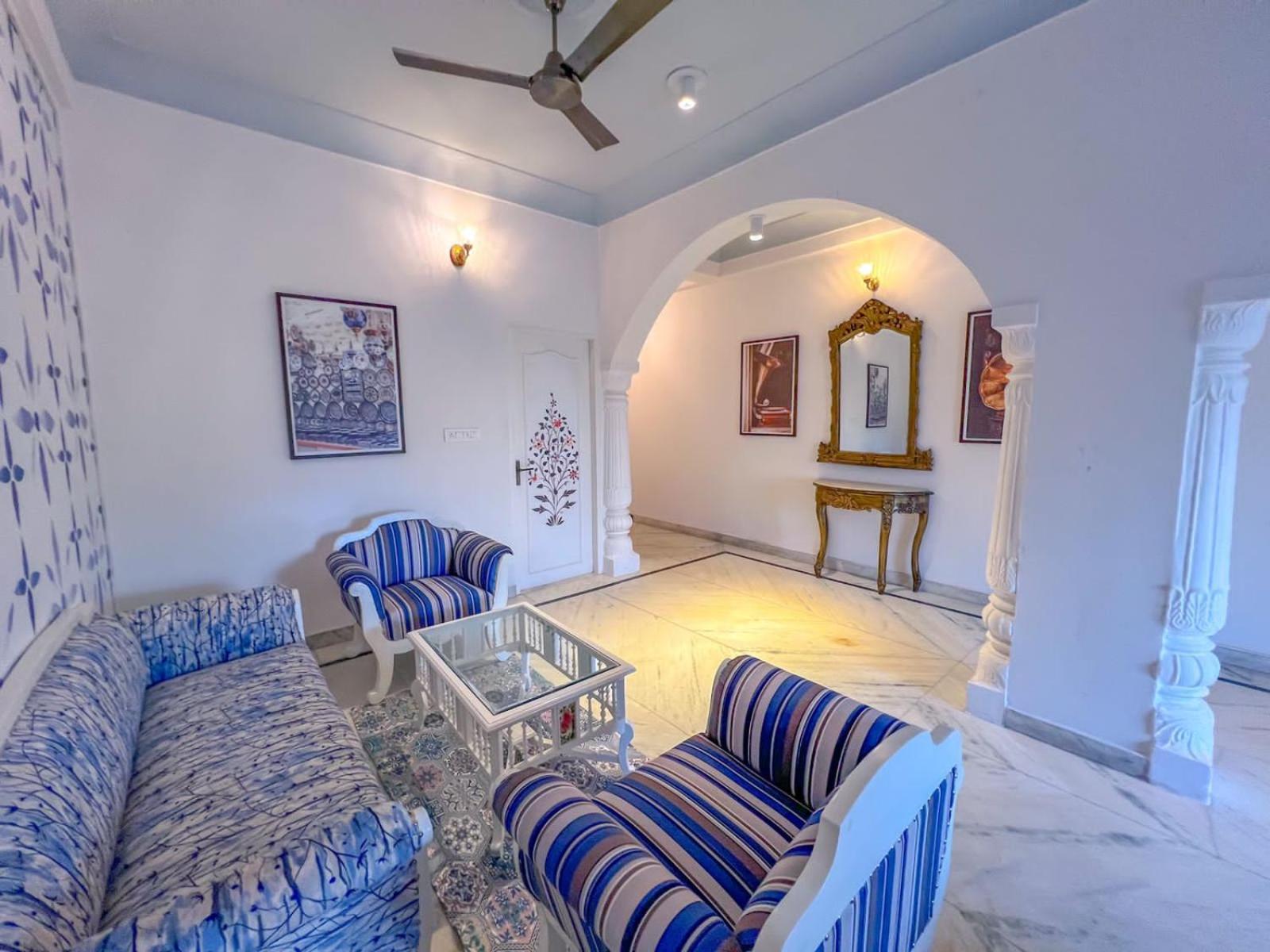 Dyore House By Bharat Mahal Palace Hotel