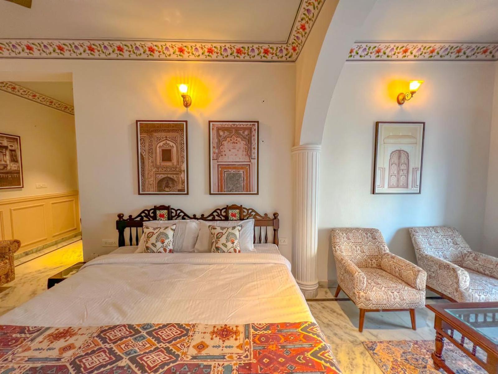Hotel Dyore House By Bharat Mahal Palace 4*
