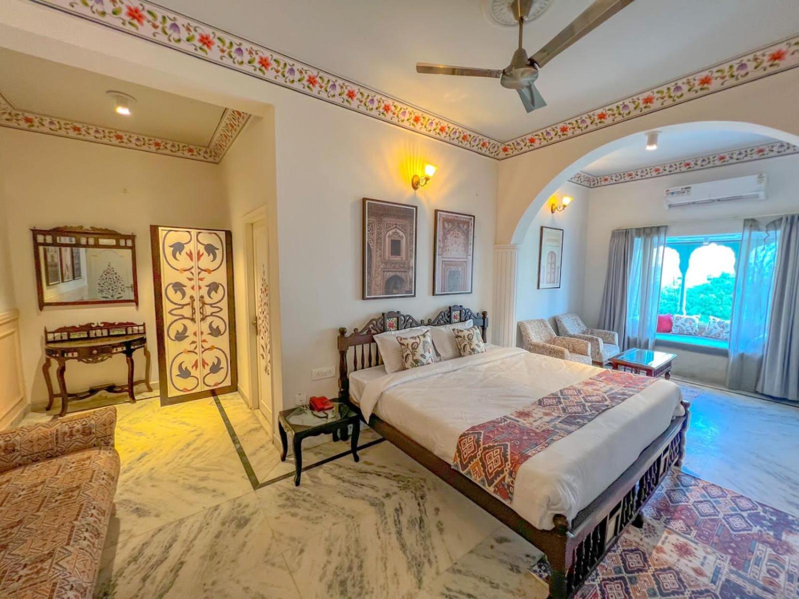 Dyore House By Bharat Mahal Palace Hotel