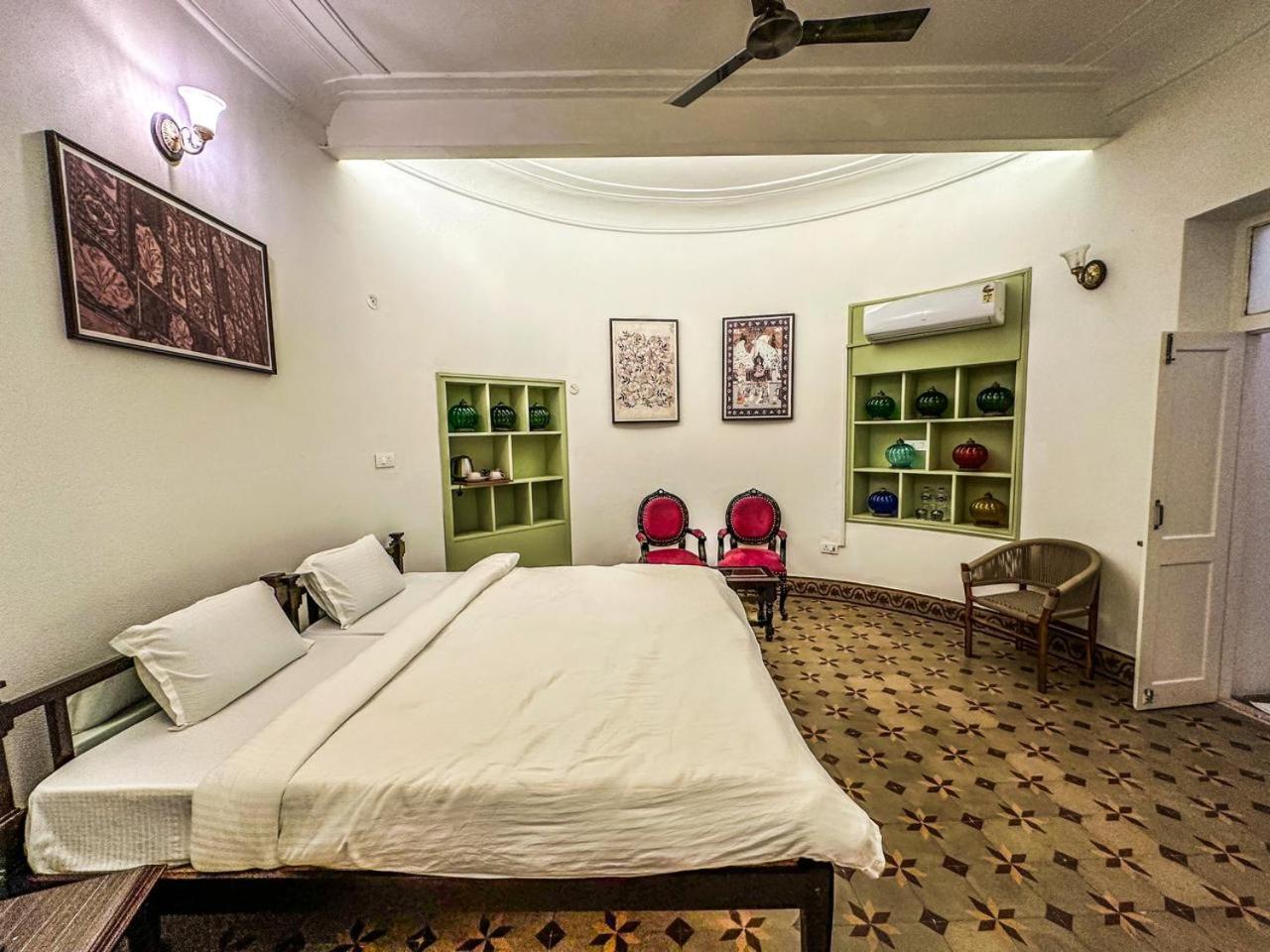 Dyore House By Bharat Mahal Palace 4*