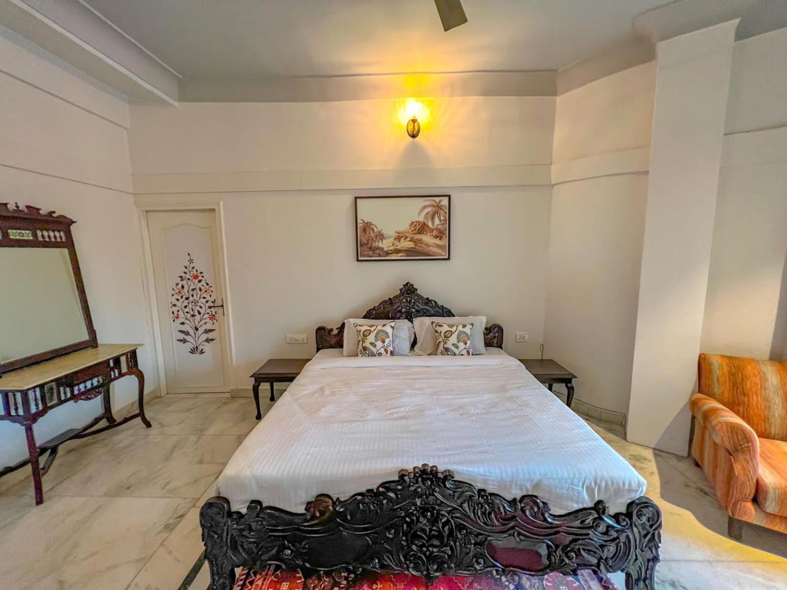 Dyore House By Bharat Mahal Palace Hotel
