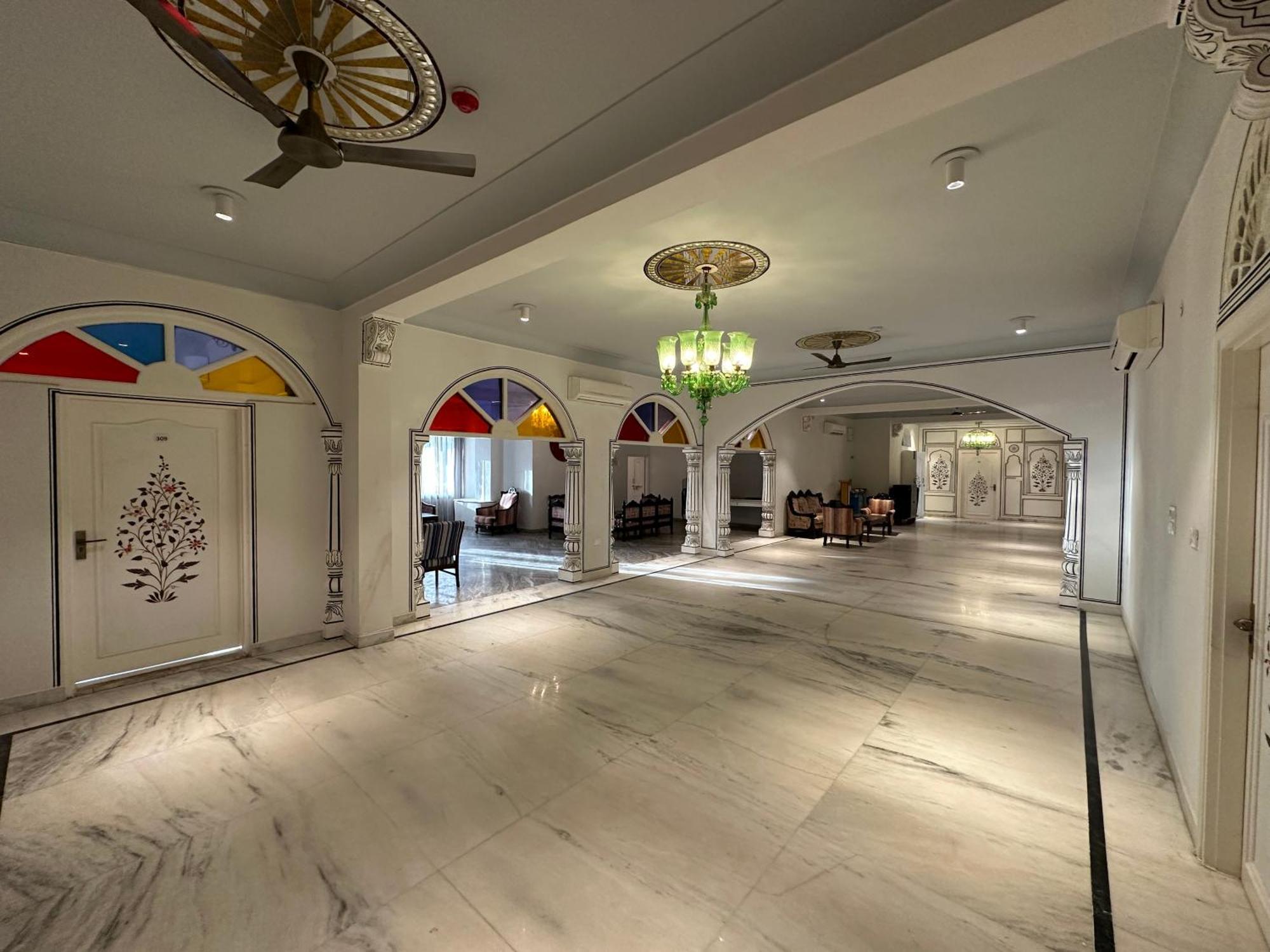 Dyore House By Bharat Mahal Palace Jaipur