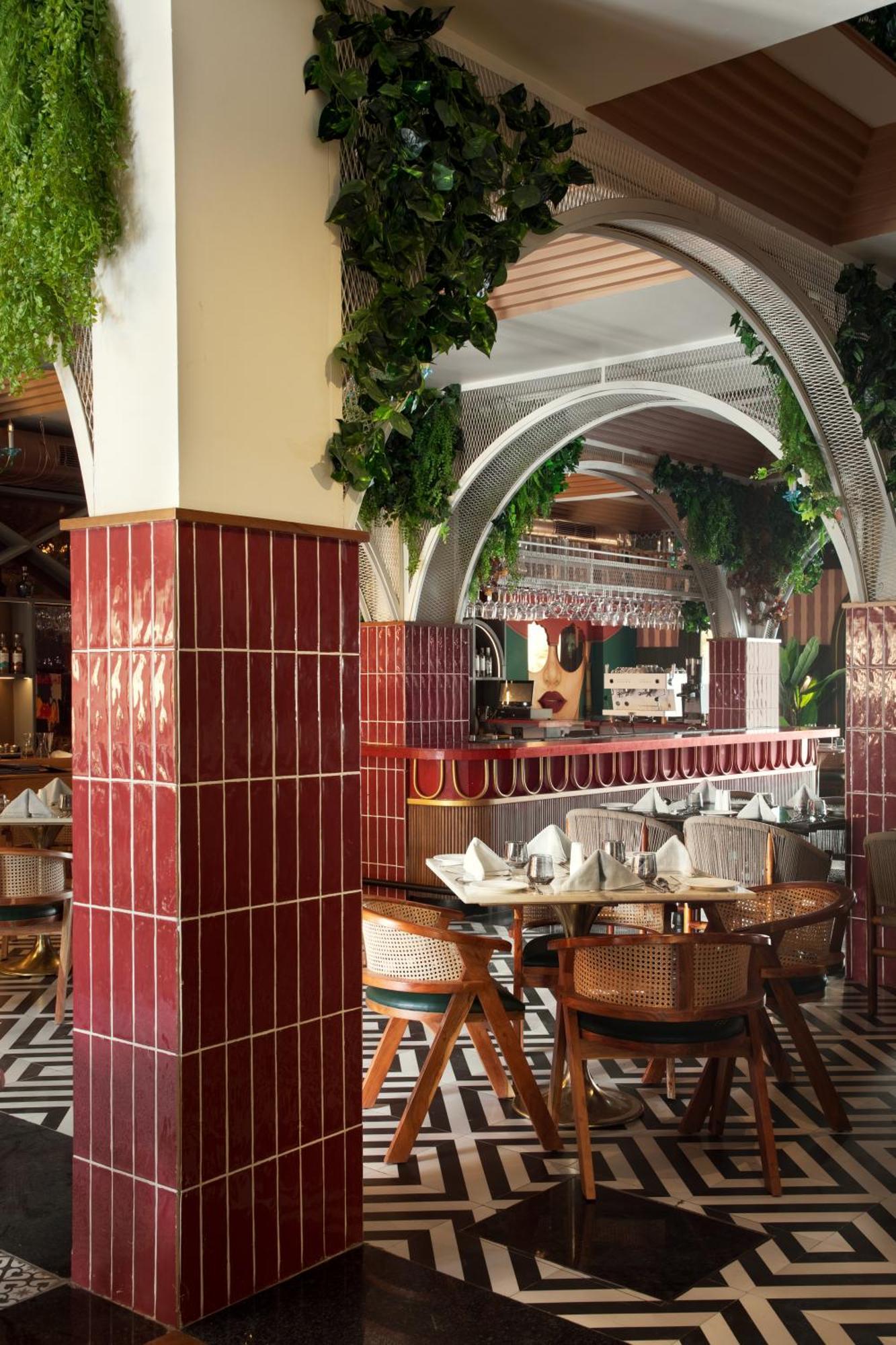 Hotel Dyore House By Bharat Mahal Palace 4*