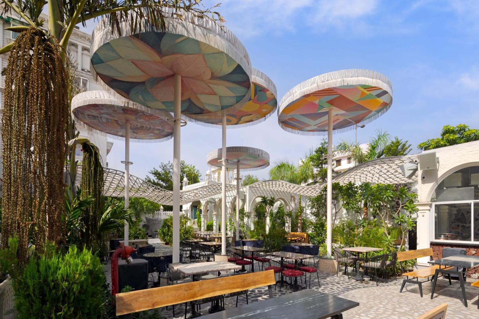 Hotel Dyore House By Bharat Mahal Palace 4*