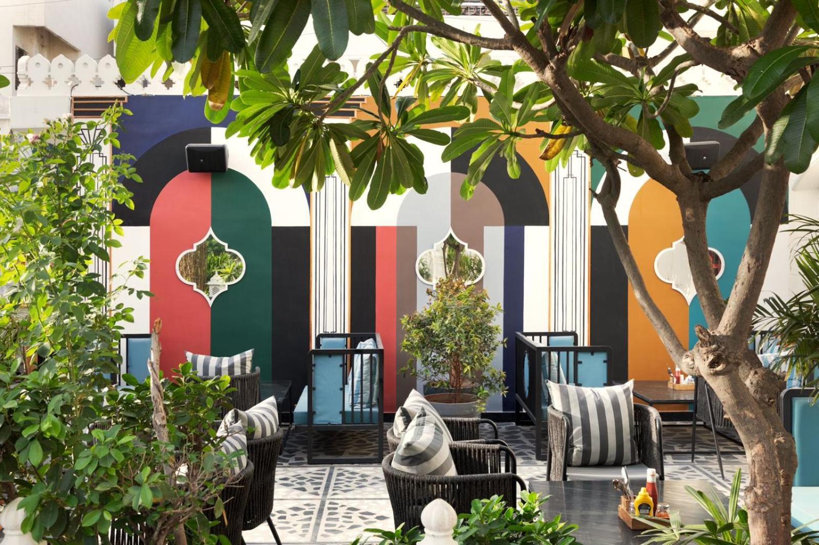 Dyore House By Bharat Mahal Palace 4*