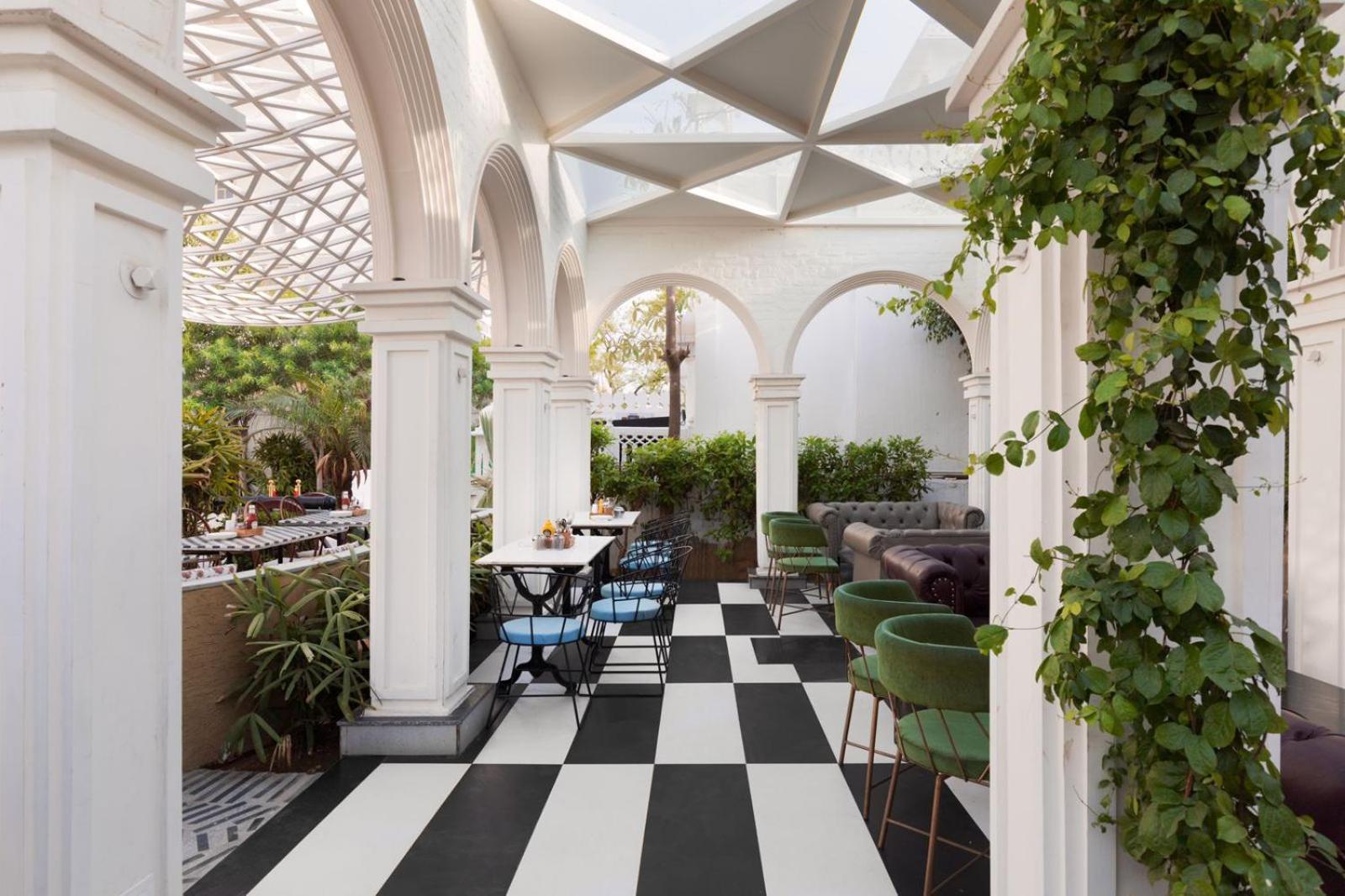 Dyore House By Bharat Mahal Palace Hotel