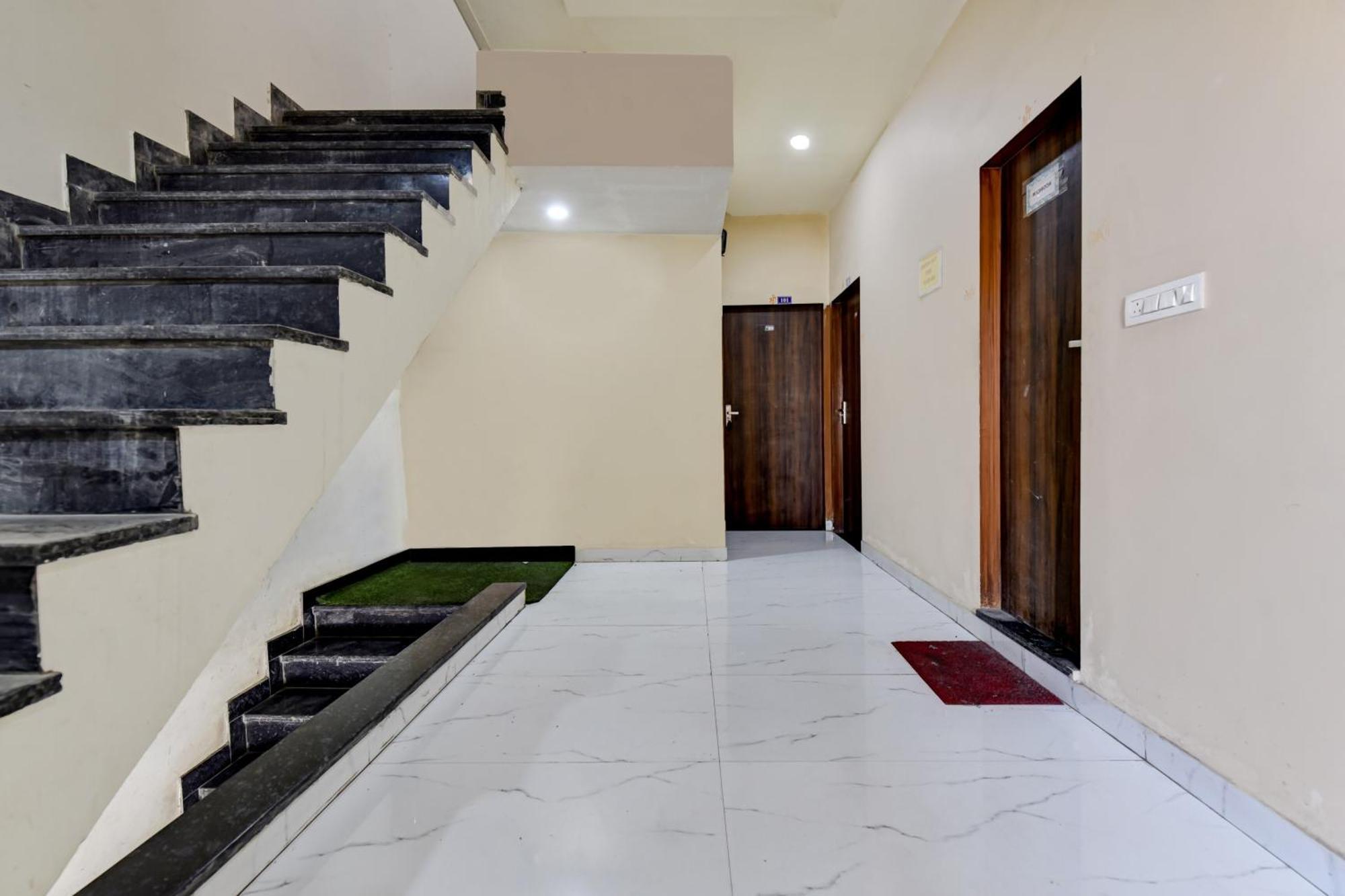O N R Hotel Jaipur