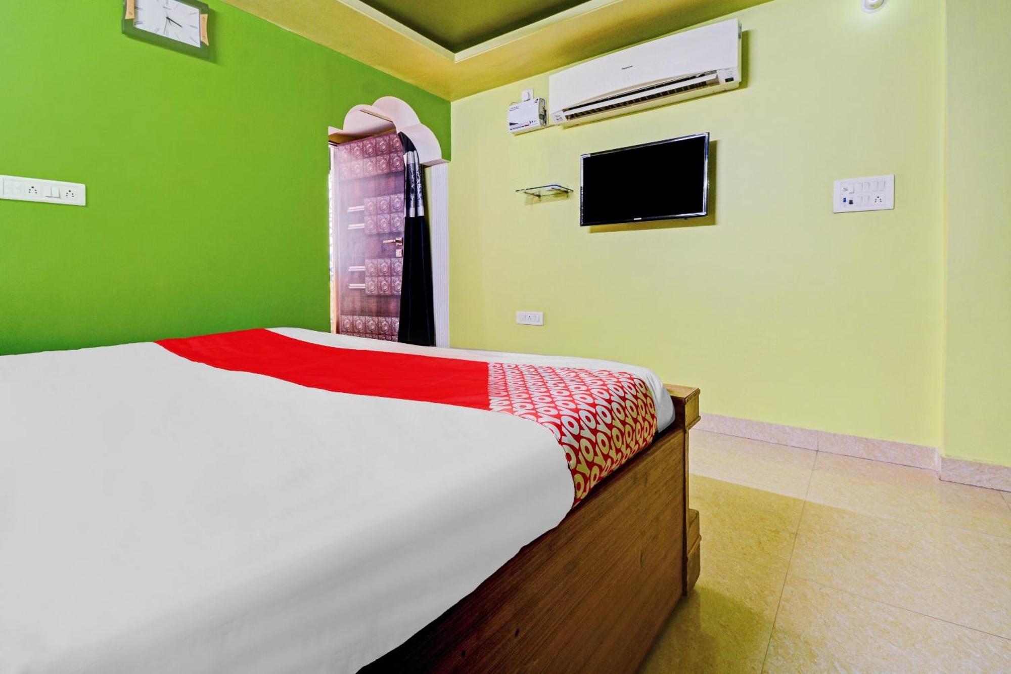 Hotel O Hans 3*