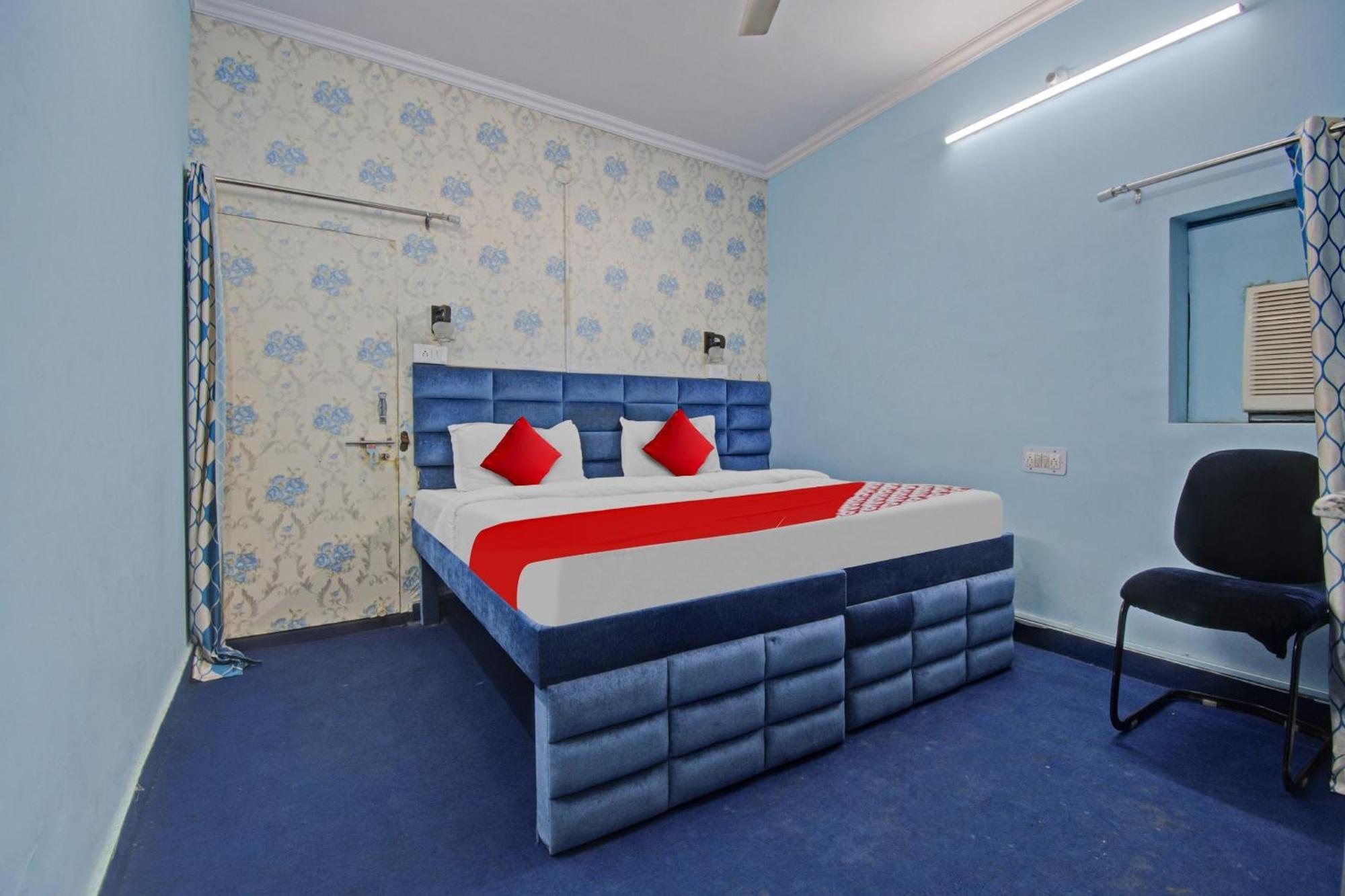 Hotel O Meenu 4*