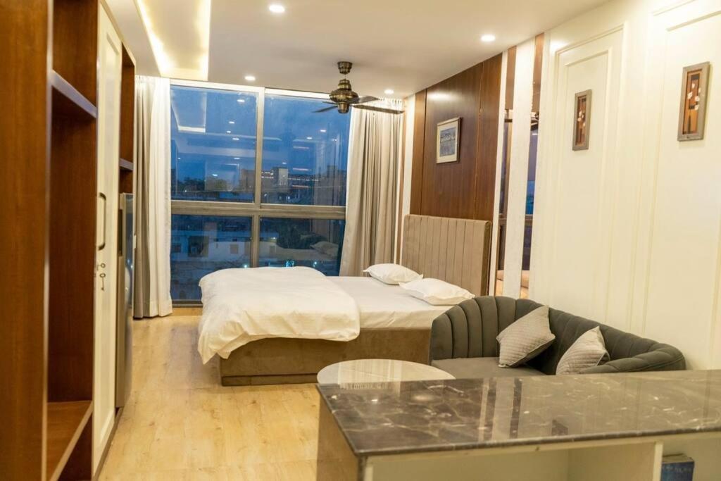 Luxury Apartment