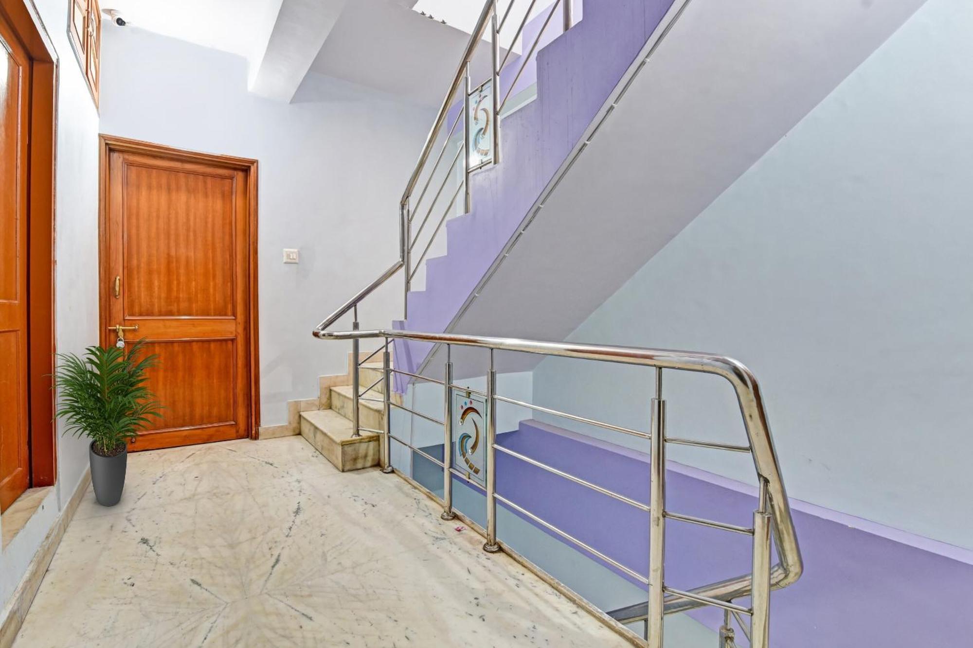Hotel O Regal 4*