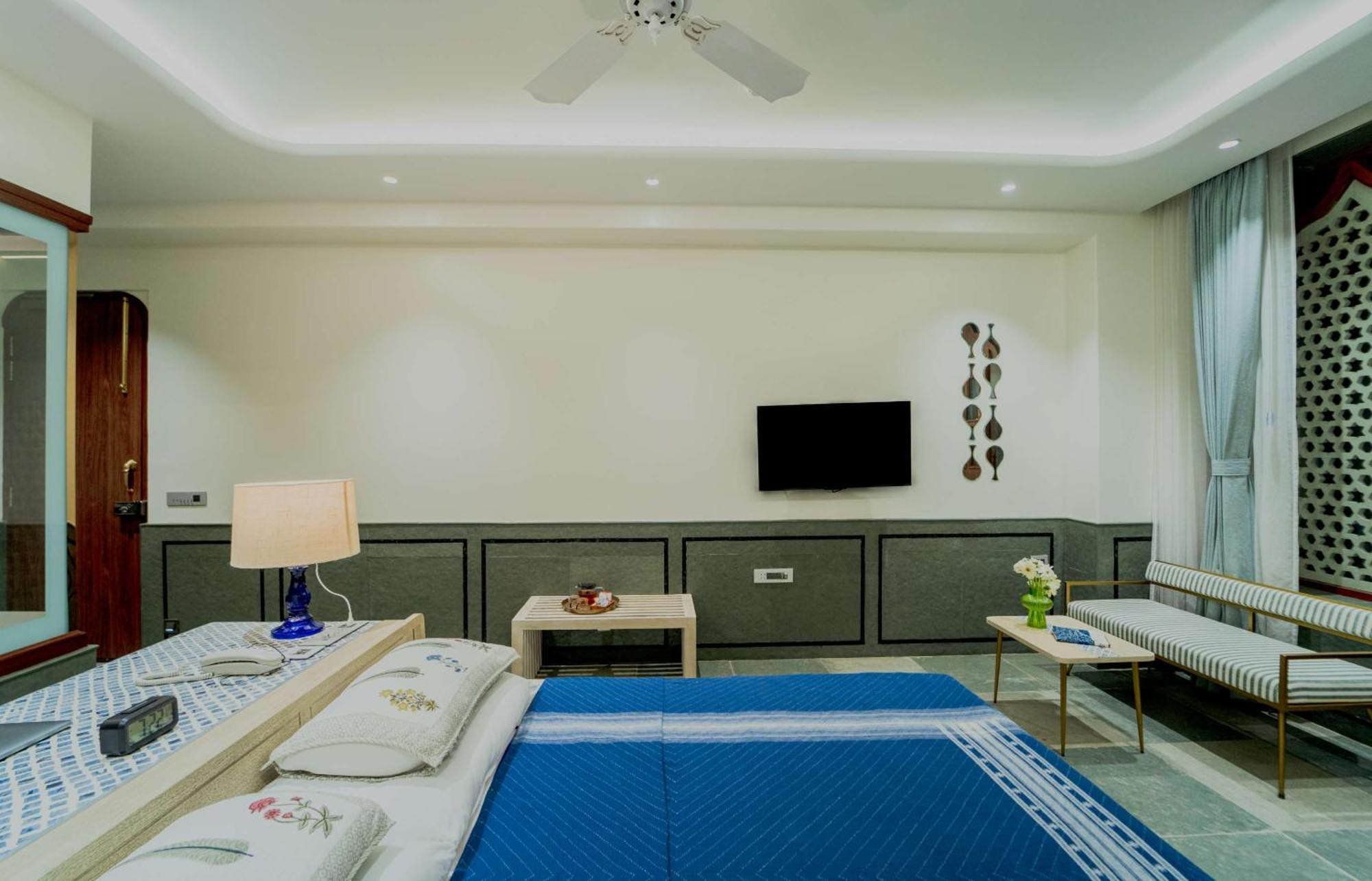 Artisav House Hotel 4*