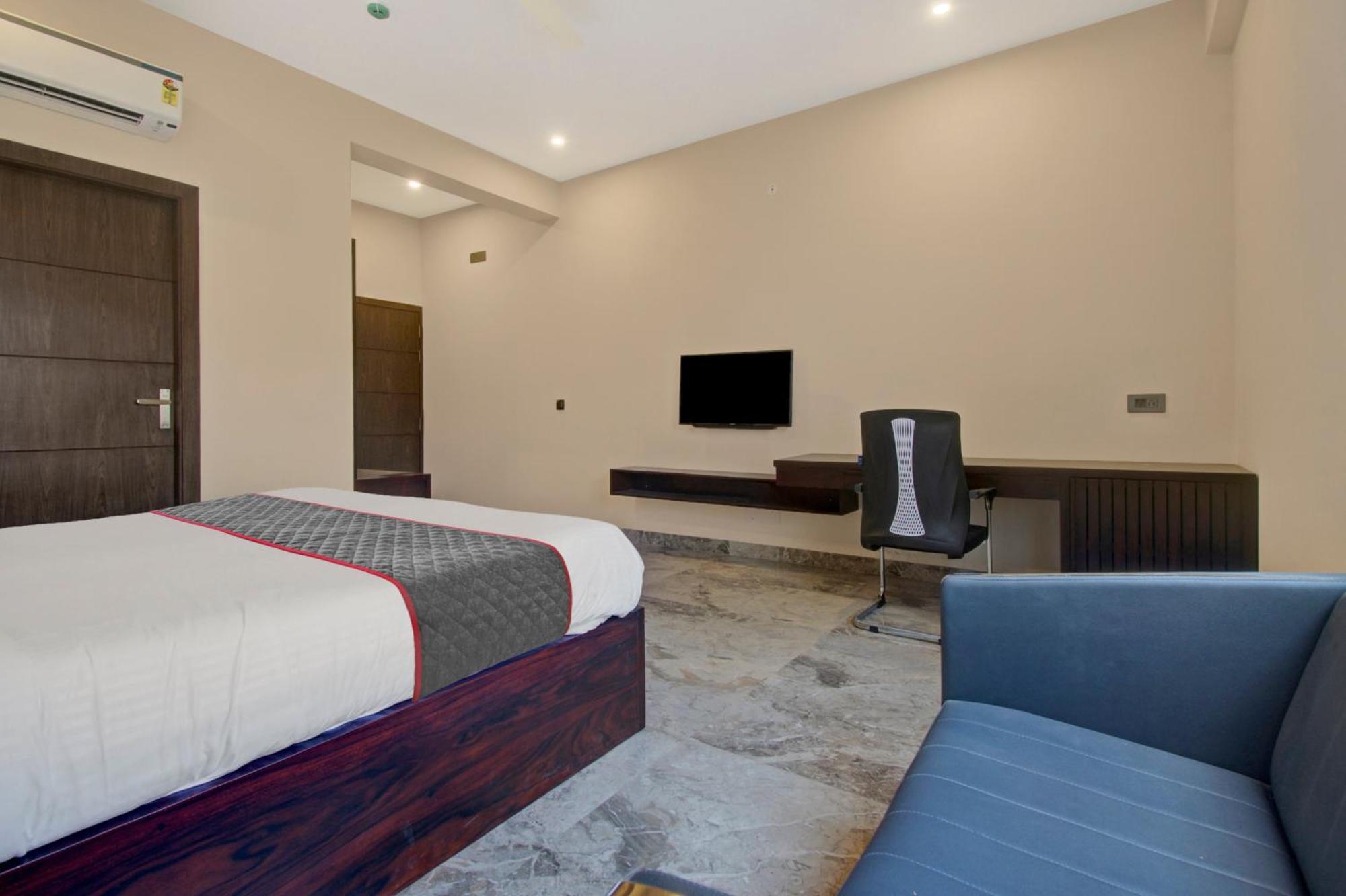 My Residency Hotel 4*