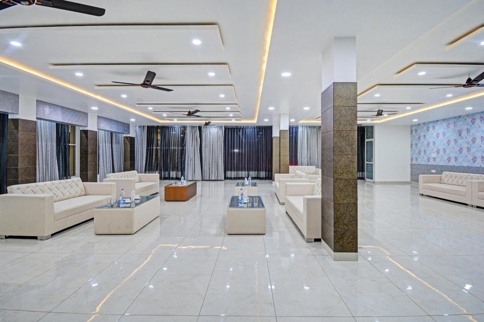 Hotel Townhouse Cm Palace 3*