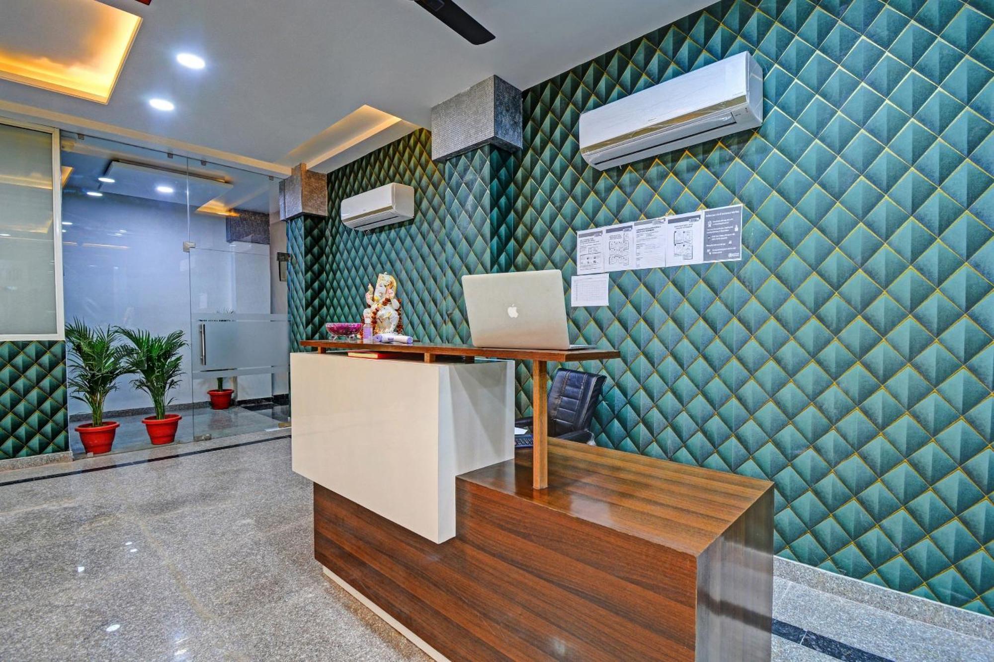 Hotel Townhouse Cm Palace Jaipur
