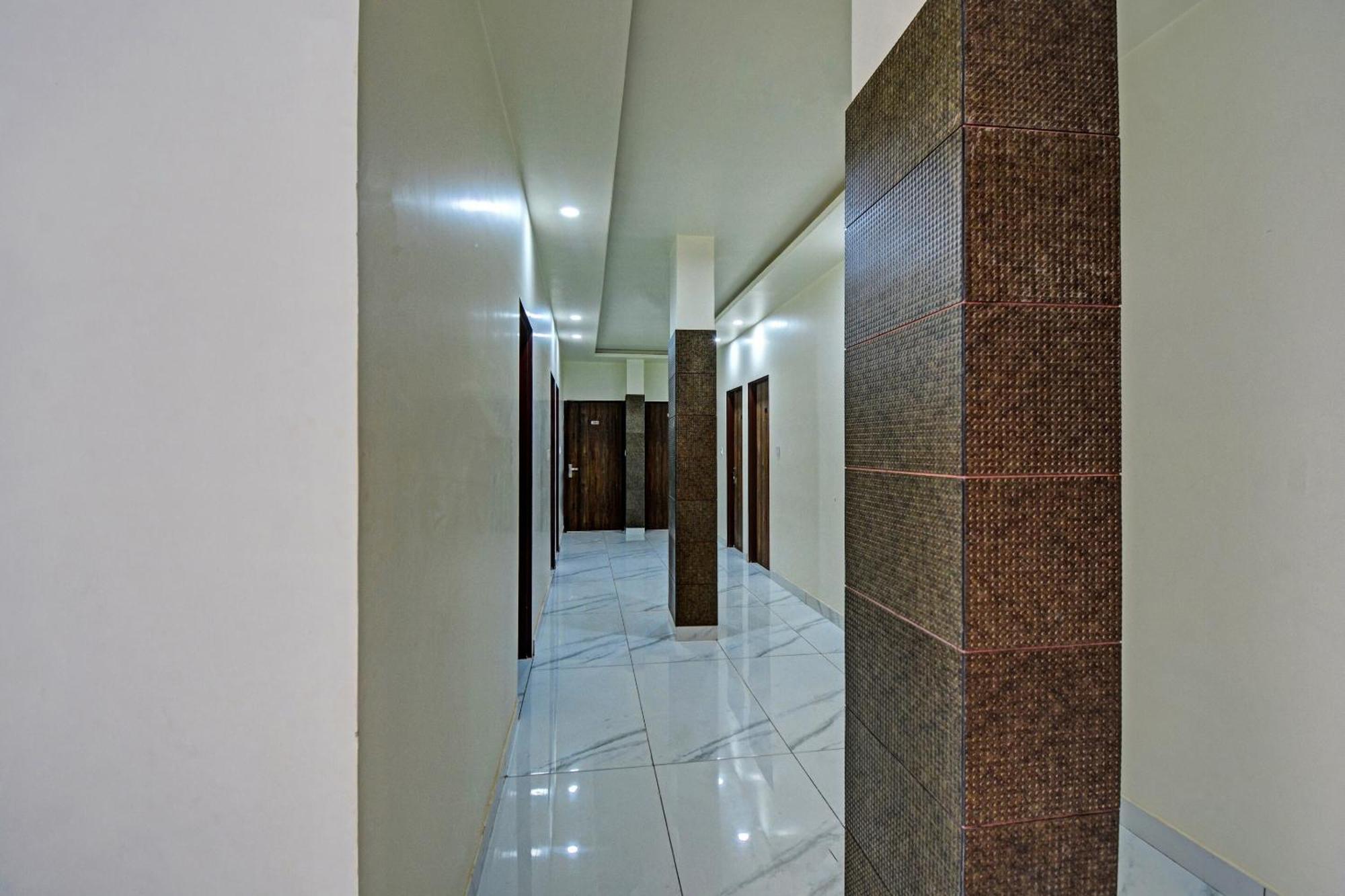 Townhouse Cm Palace 3*