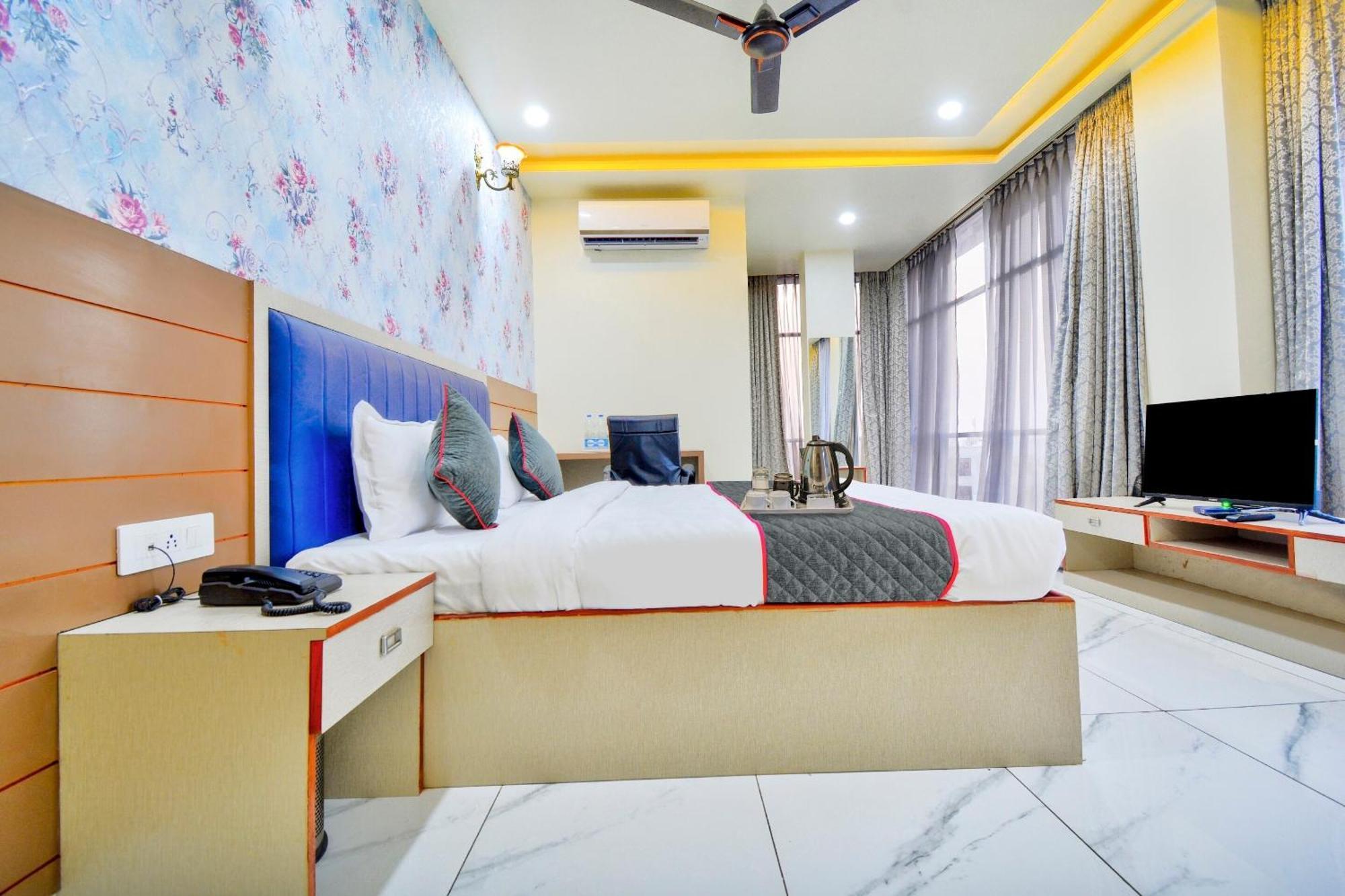 Townhouse Cm Palace Hotel Jaipur