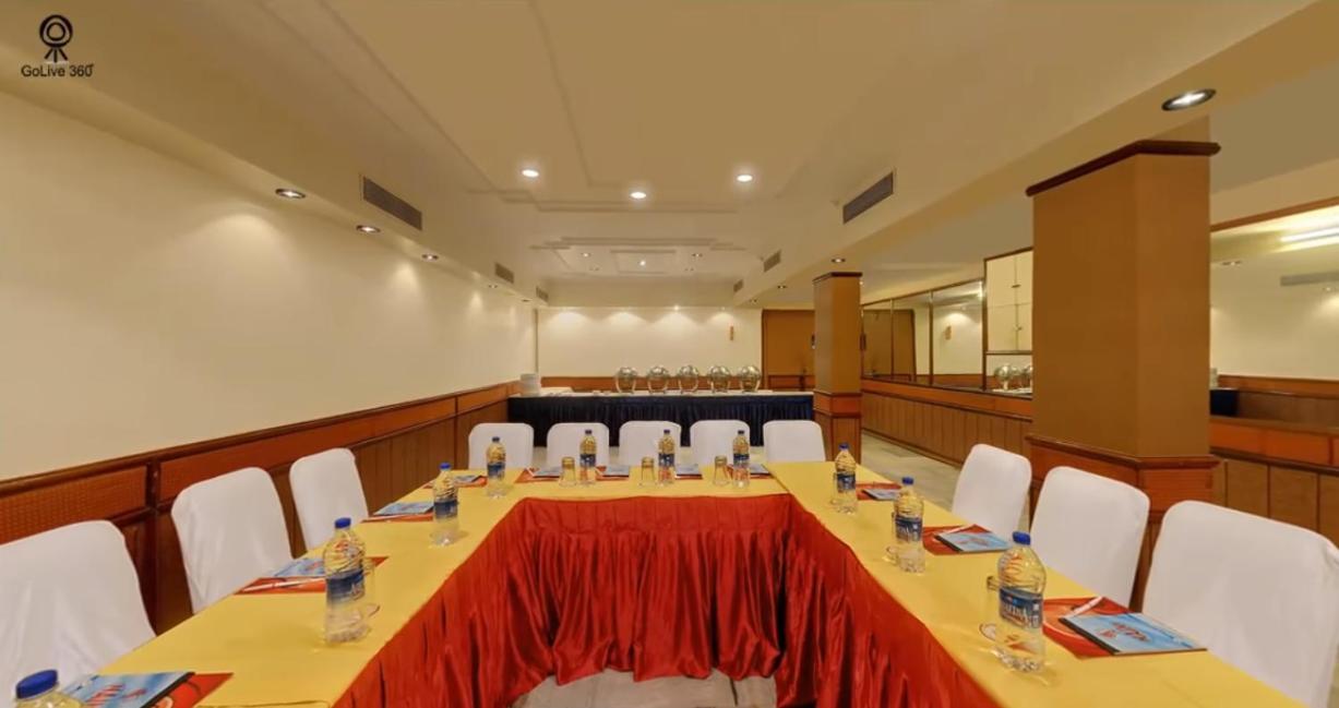 Kanchan Deep Hotel