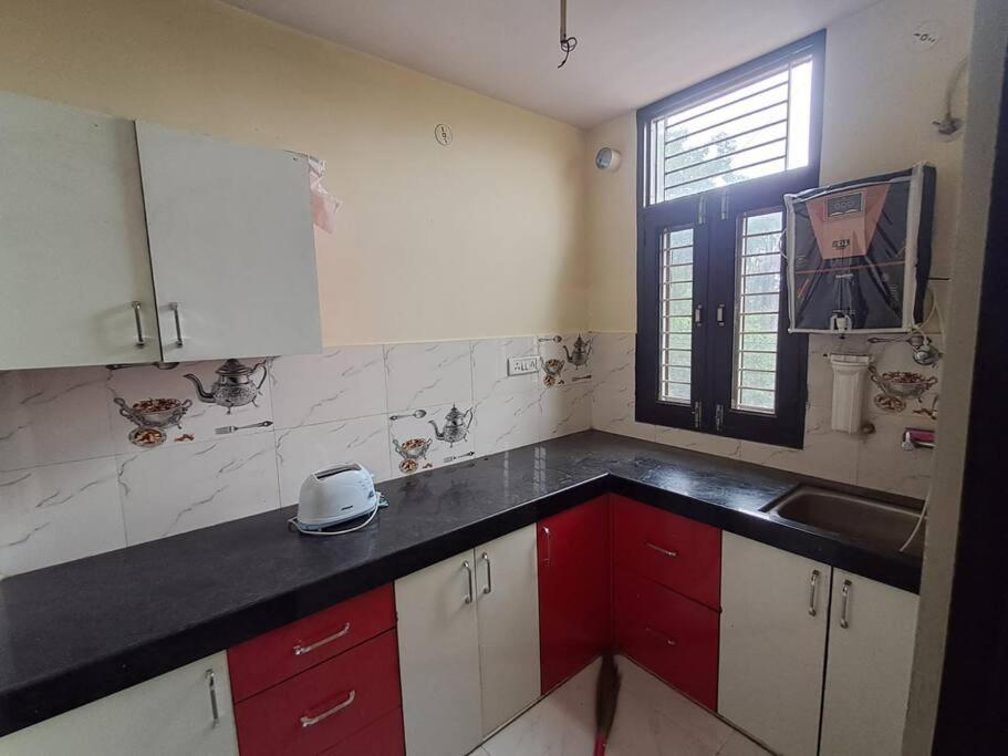 Modern Bnb Fully Equipped Luxury Apartment