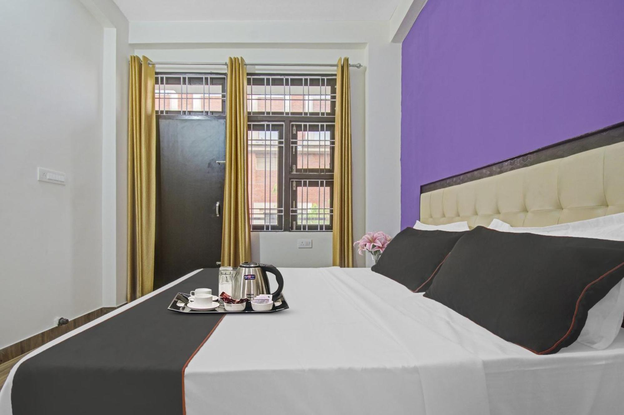 Capital O Apple Hotel Jaipur
