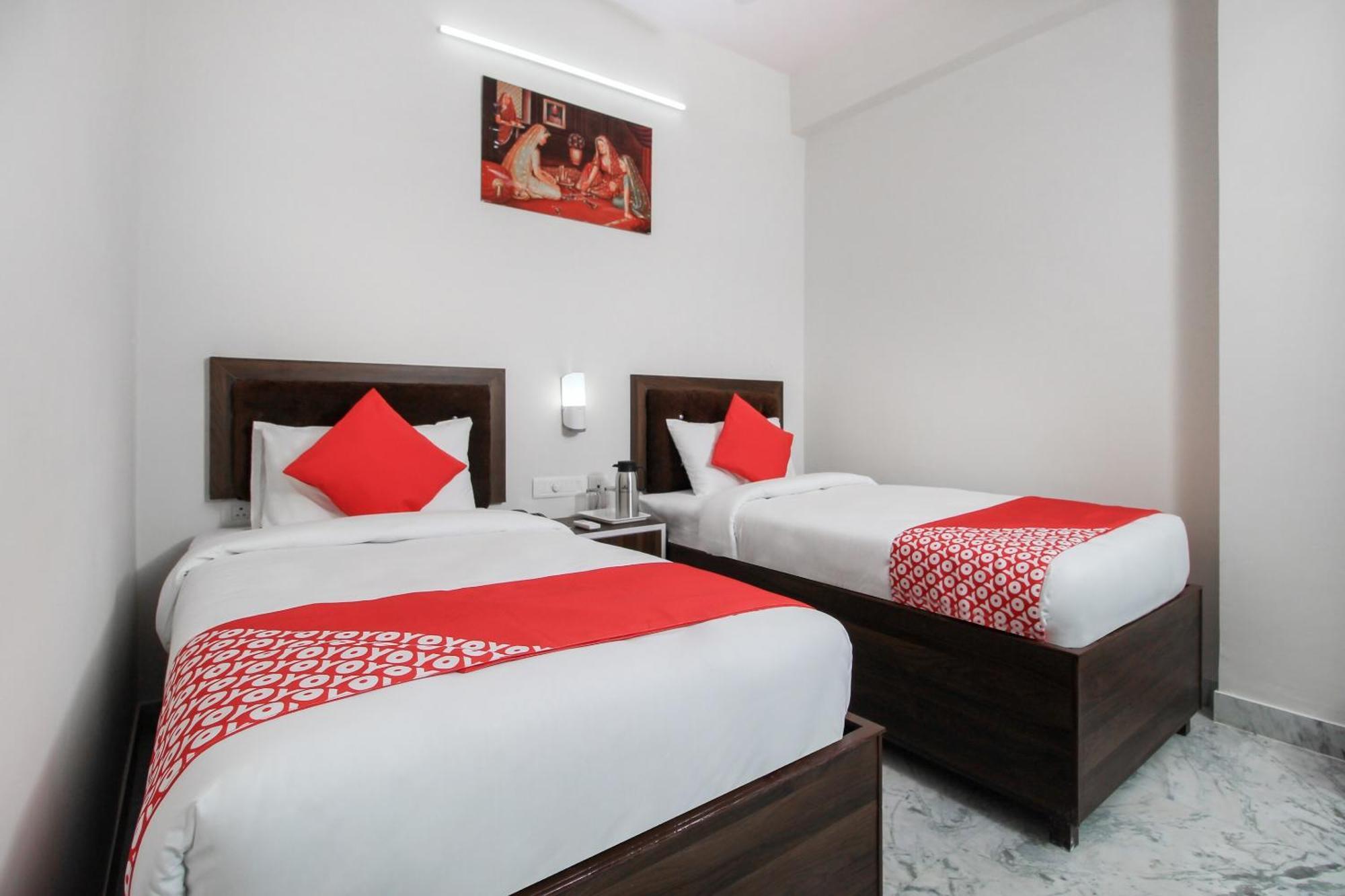 Hotel O Lotus Prime 4*