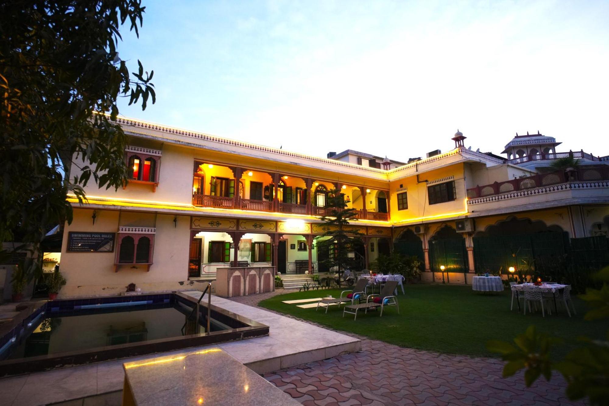 Ikshana - A Boutique