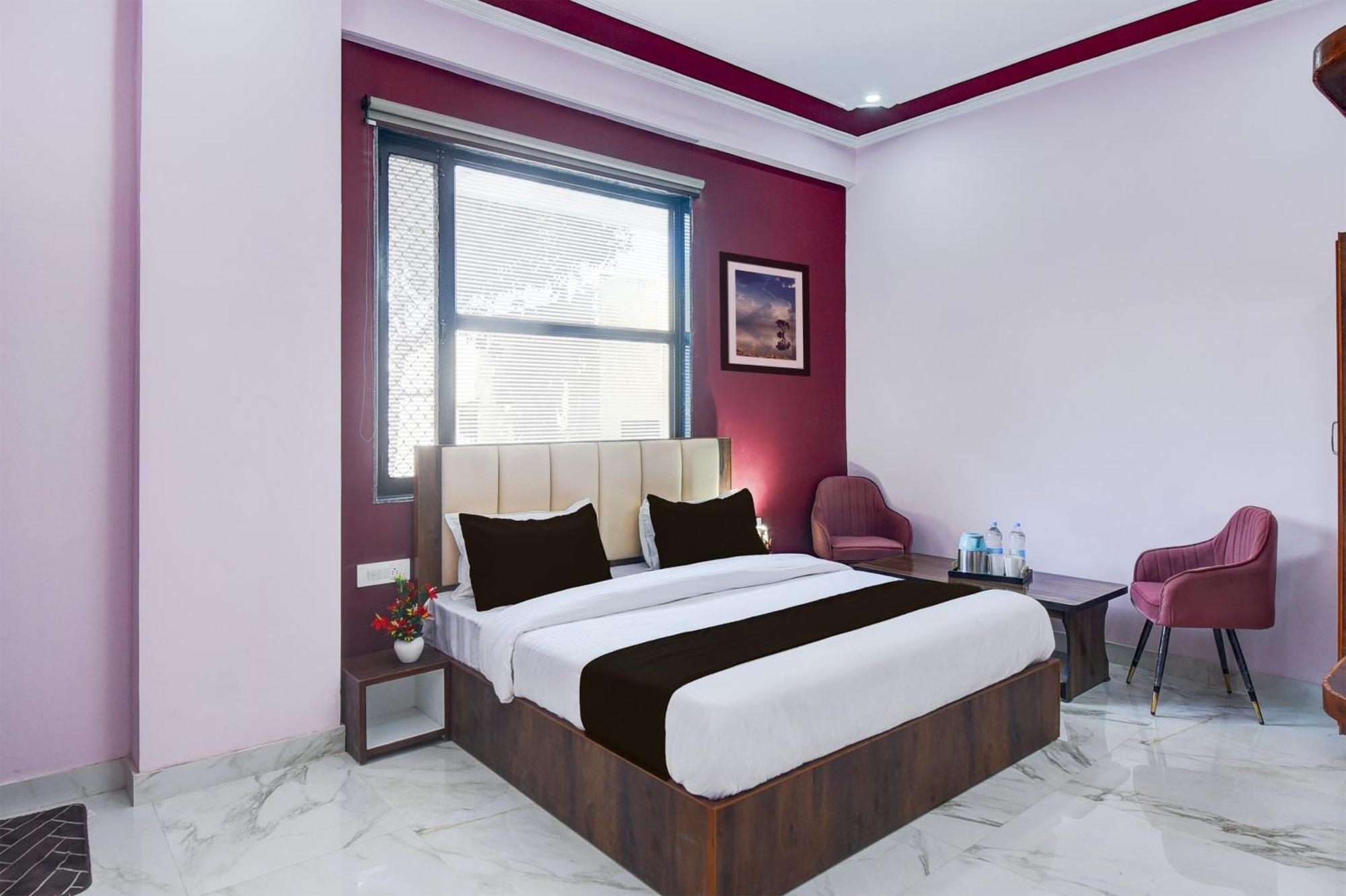 O Lavish Palace Hotel 3*