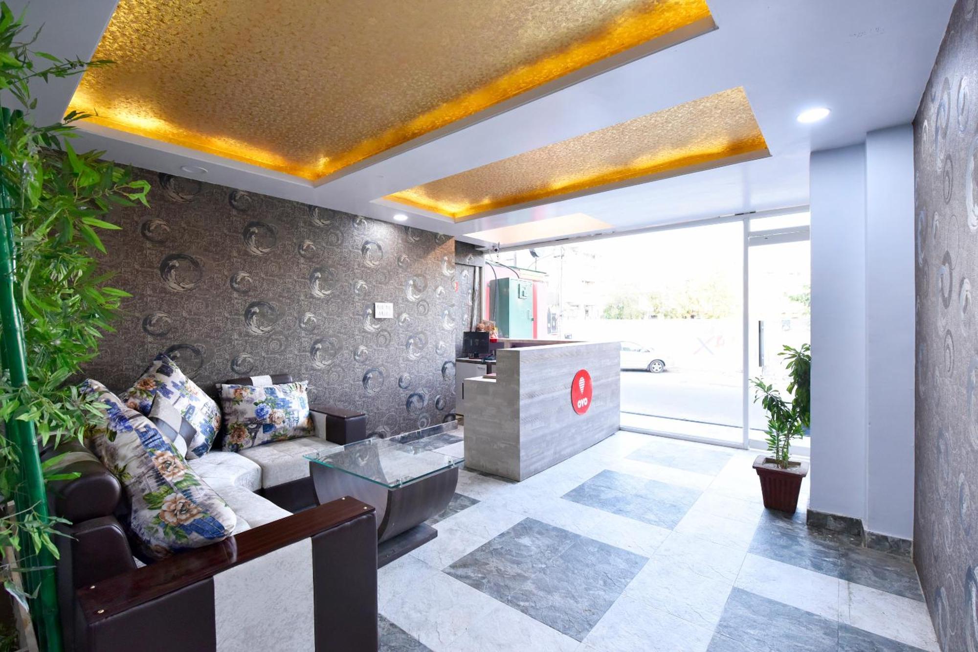 Oyo 12421 G.t View 4*