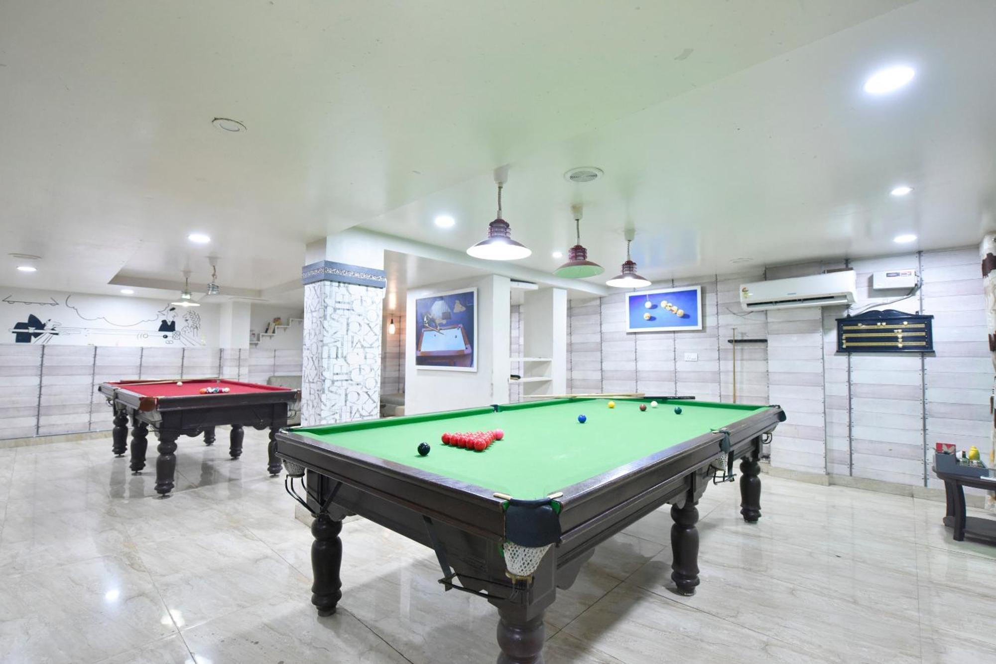 Oyo 12421 G.t View Jaipur